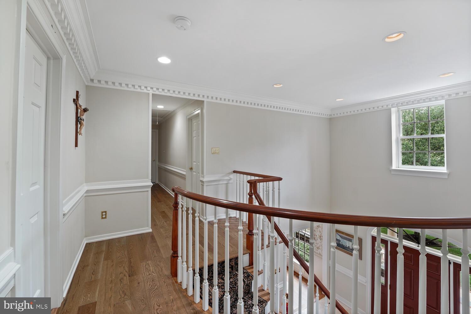 POND VIEW ESTATES - Residential