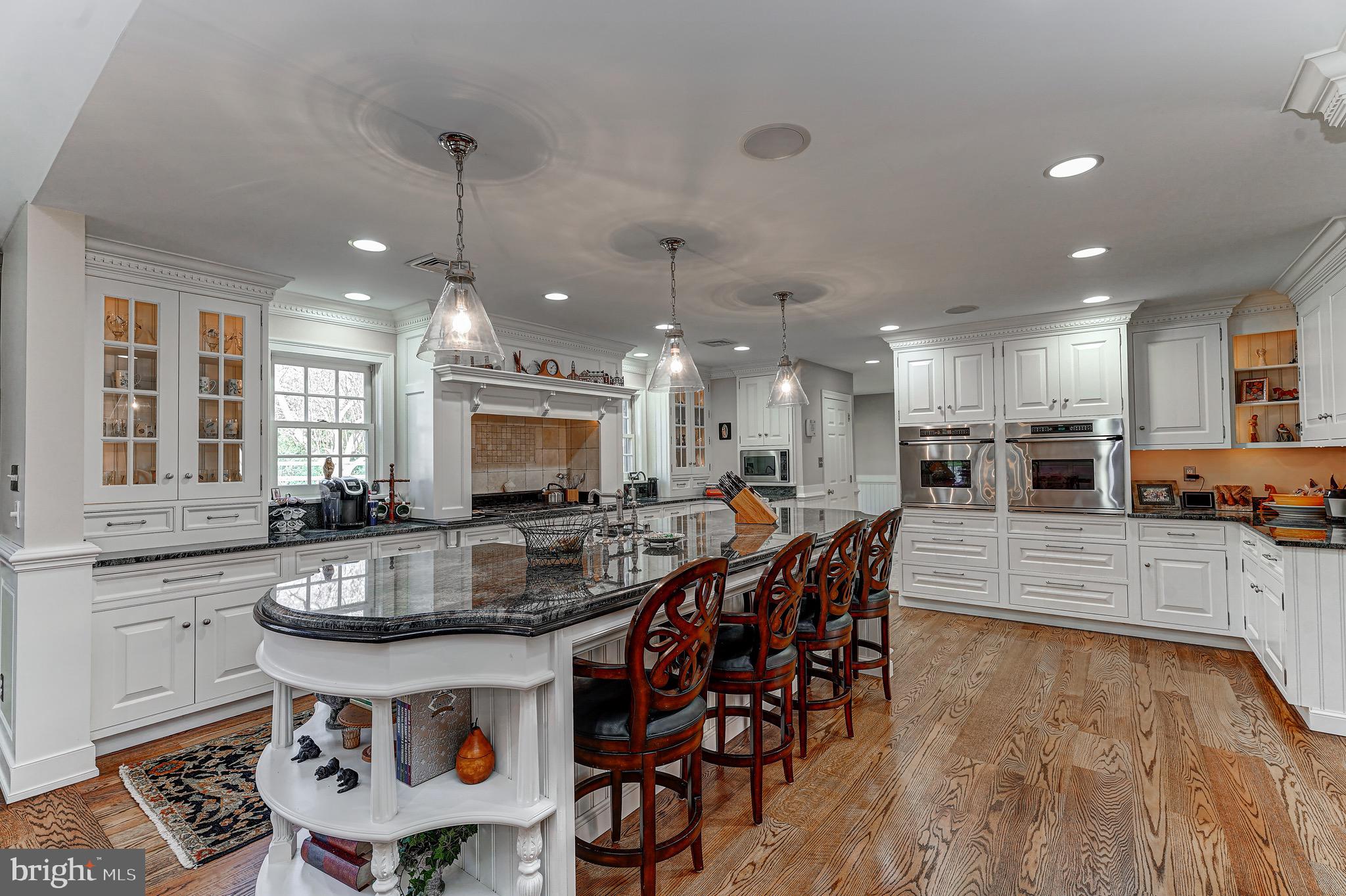 POND VIEW ESTATES - Residential