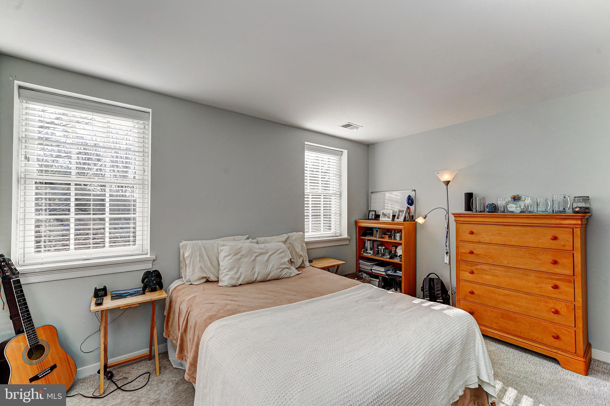 POND VIEW ESTATES - Residential