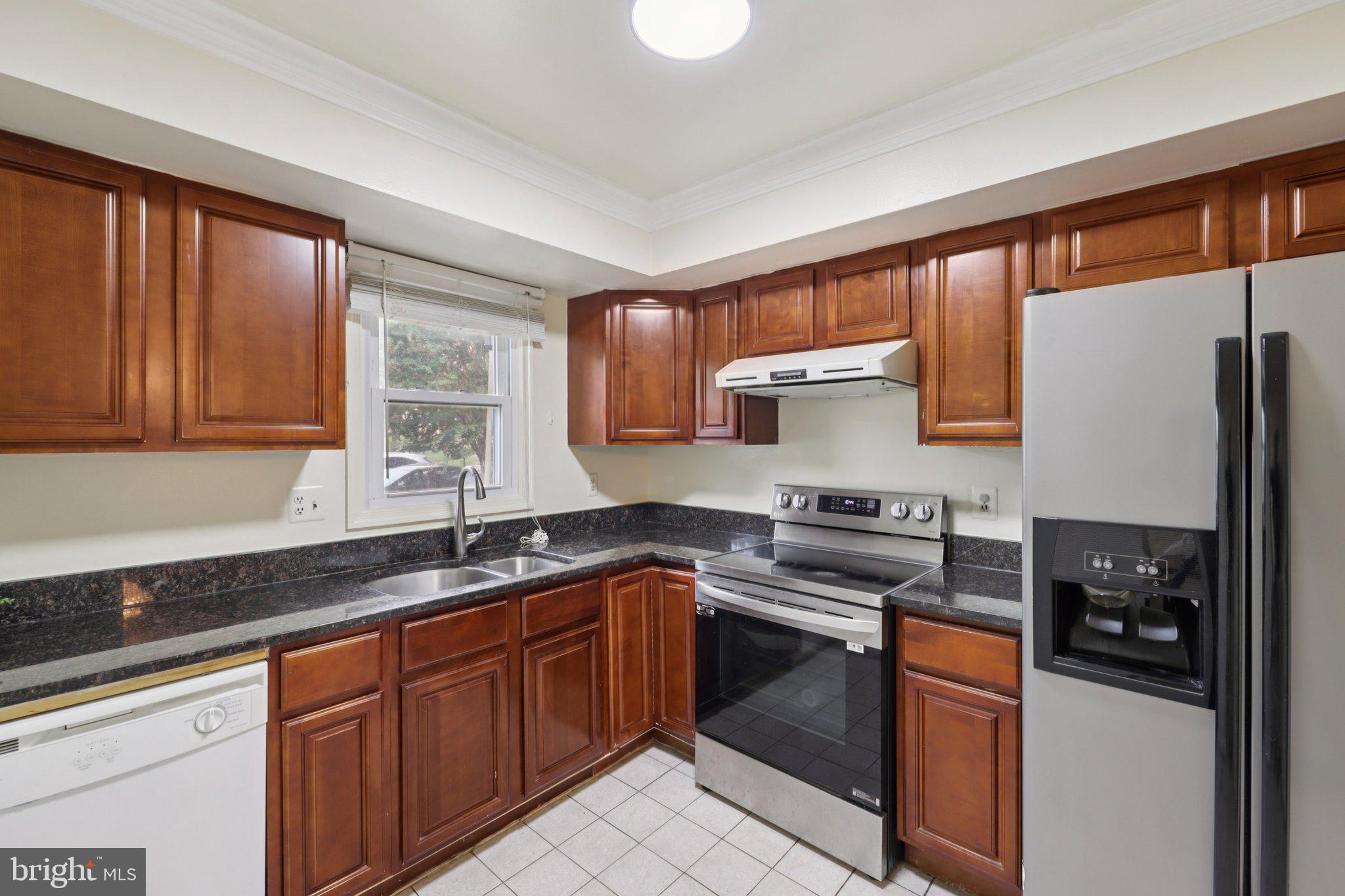 4541 GARBO COURT