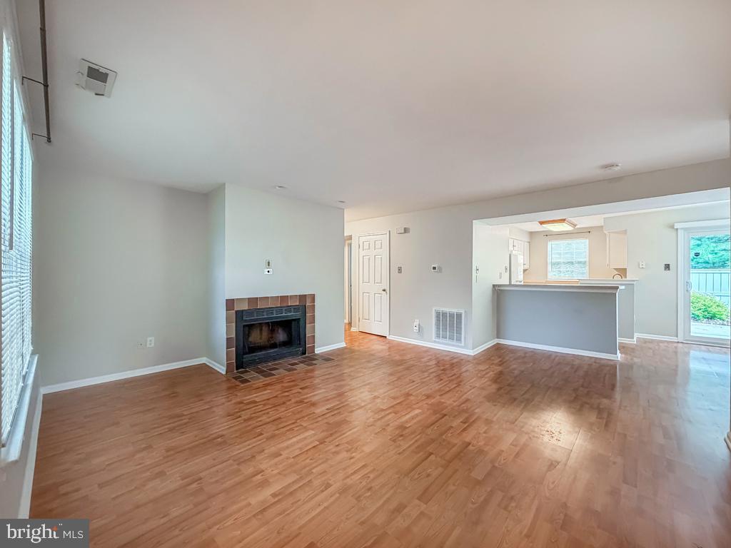 601 ROSE HOLLOW DRIVE A A