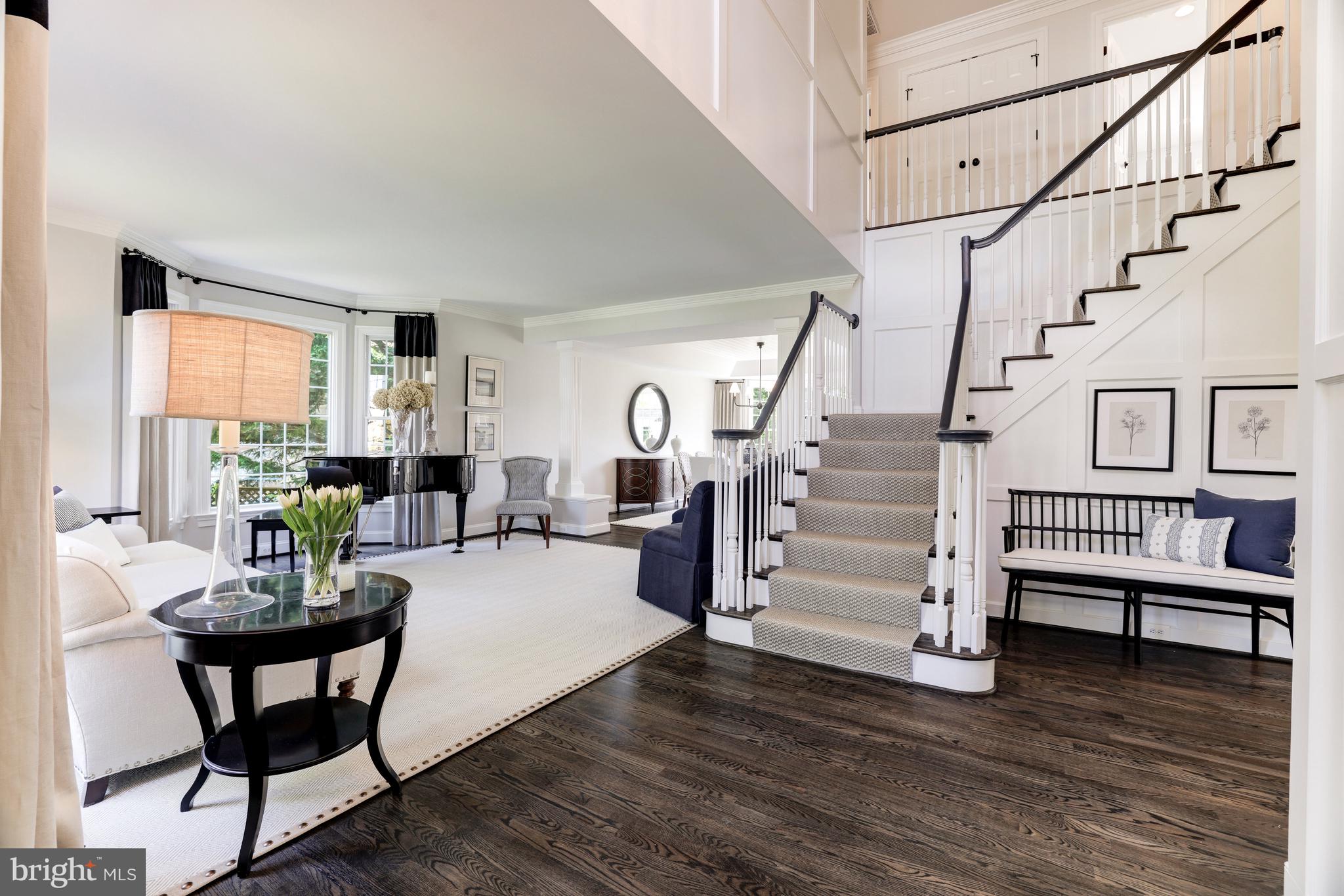 SALONA VILLAGE - Residential