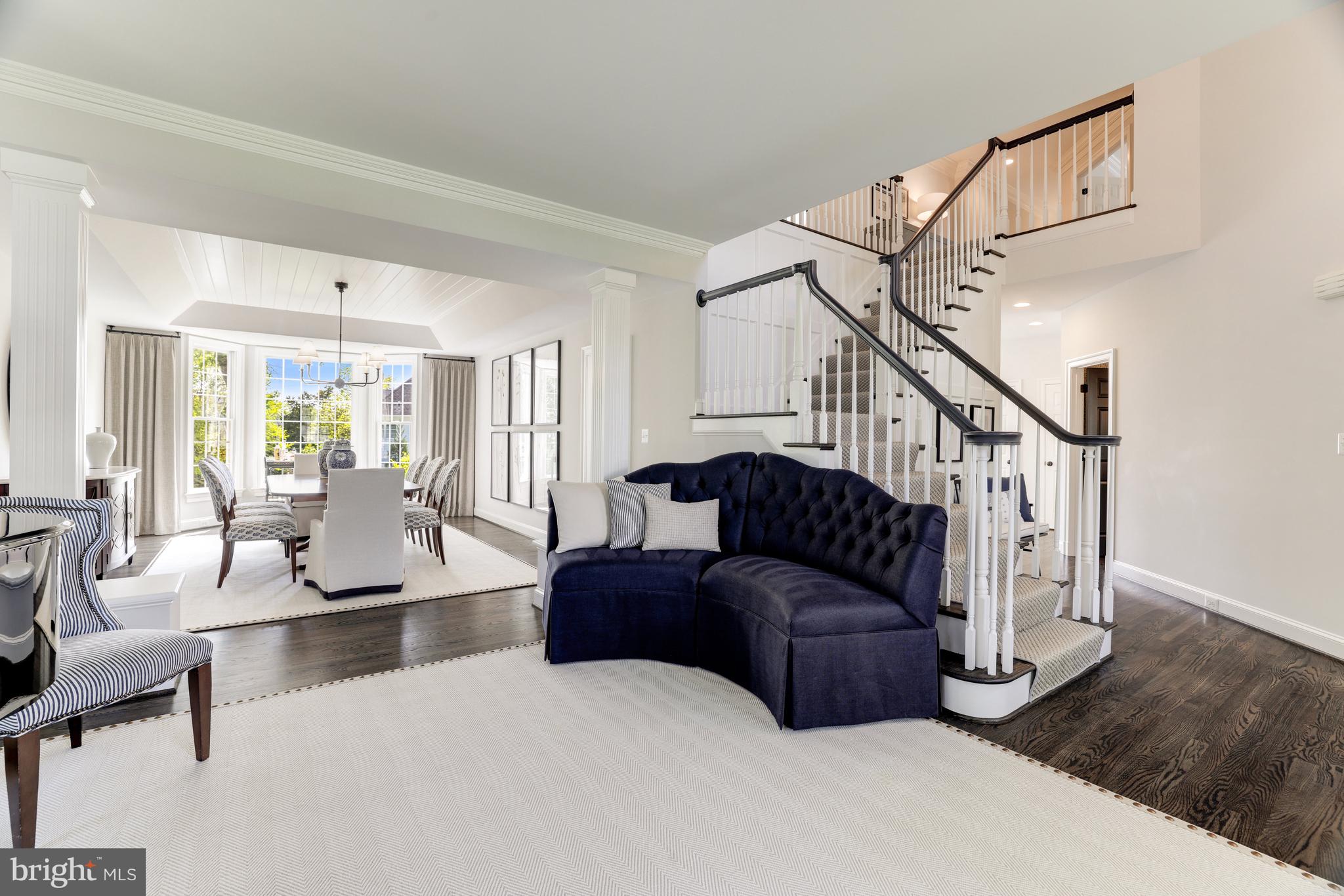 SALONA VILLAGE - Residential