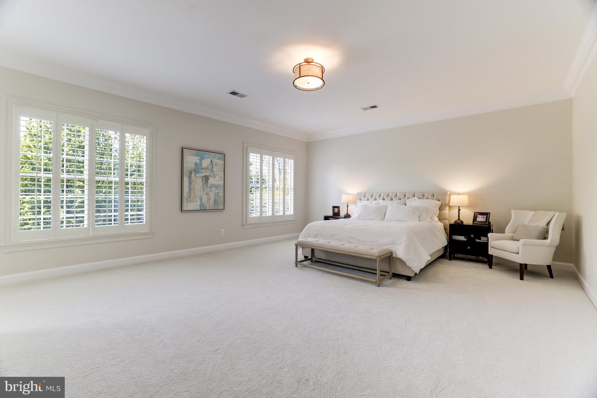 SALONA VILLAGE - Residential