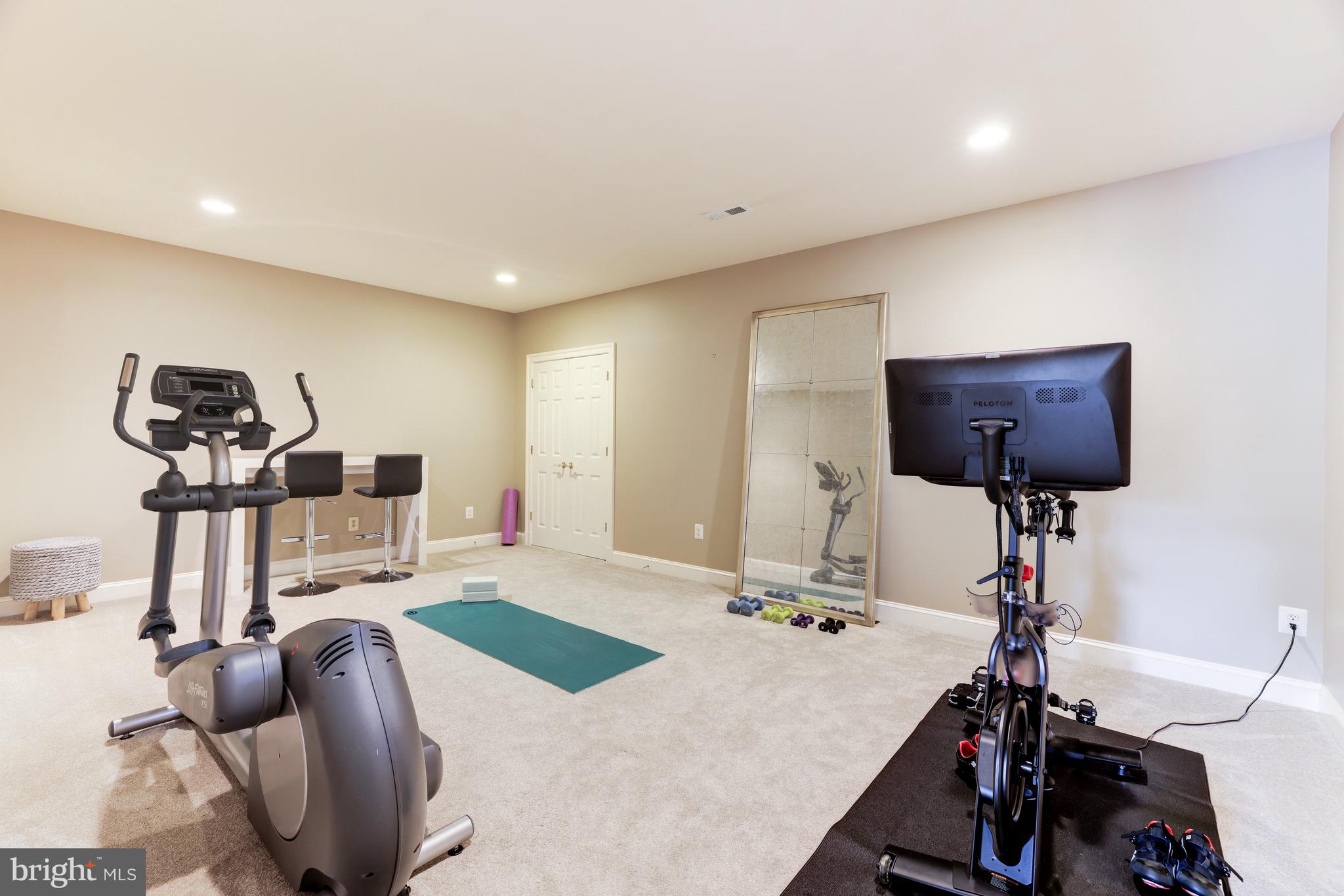 SALONA VILLAGE - Residential