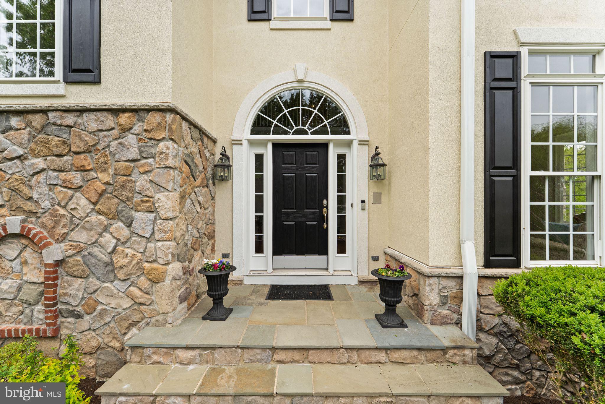 LANSDOWNE ON THE POTOMAC - Residential