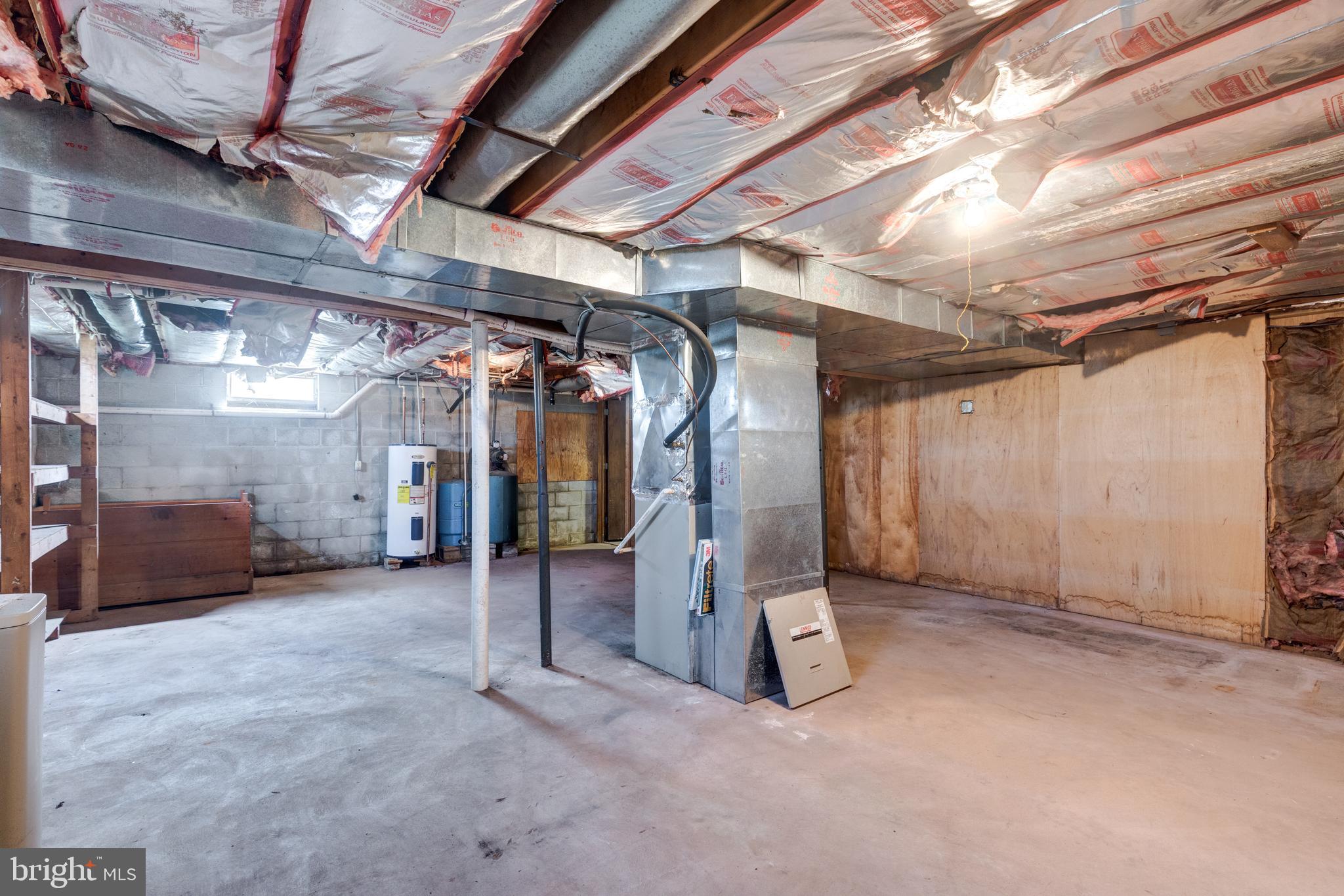 SPRINGFIELD ESTATES - Residential