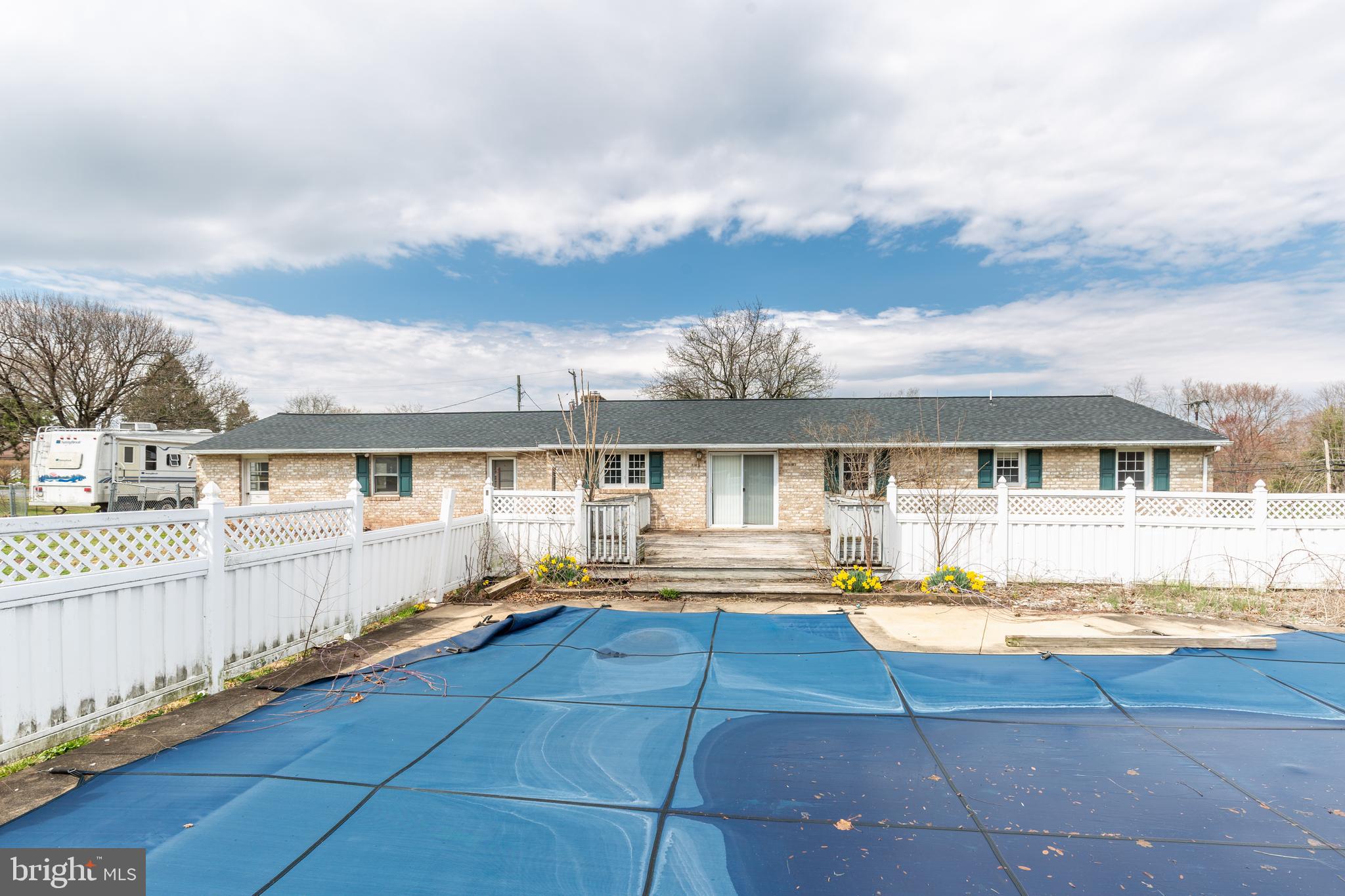 SPRINGFIELD ESTATES - Residential