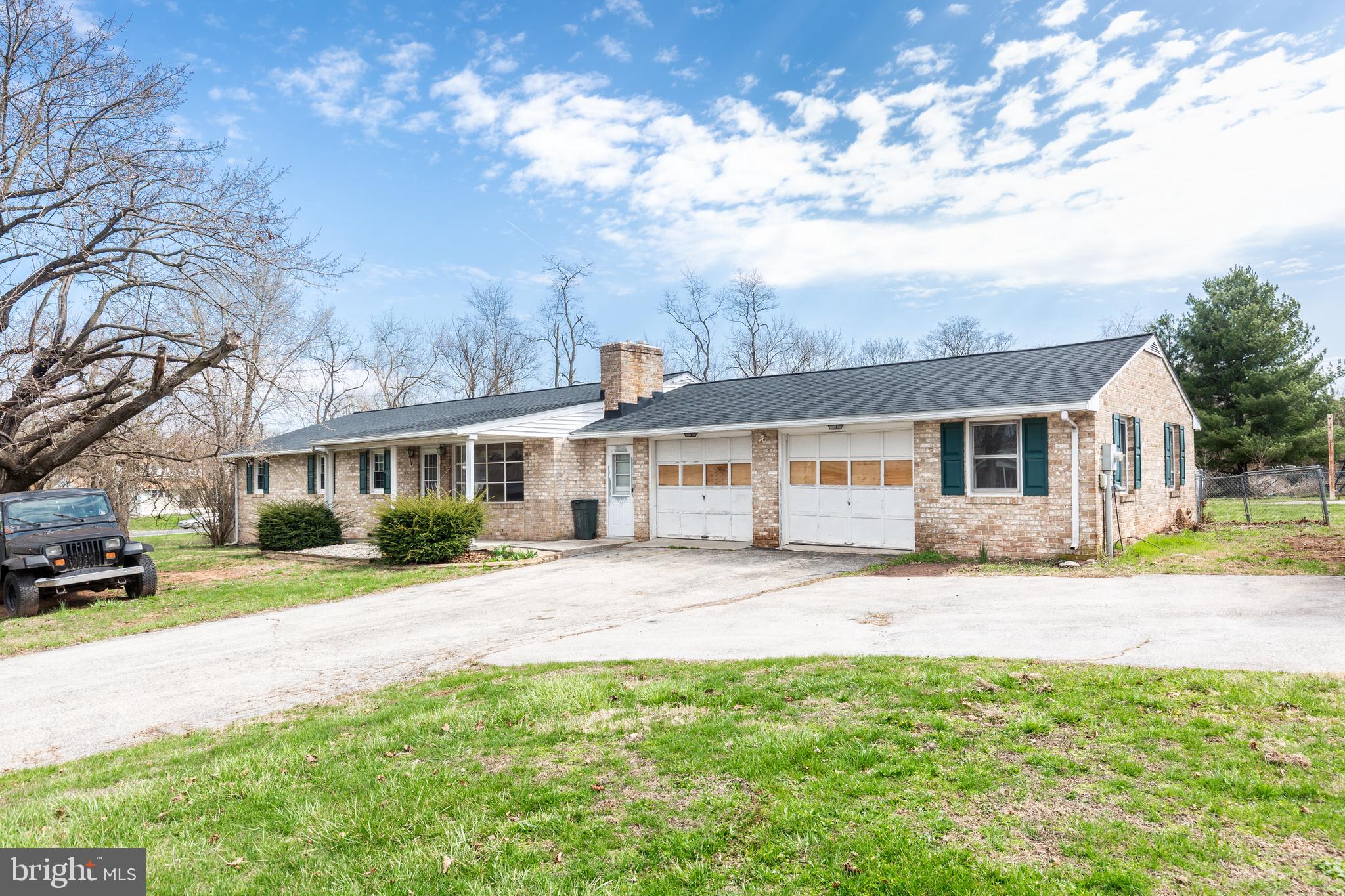 SPRINGFIELD ESTATES - Residential