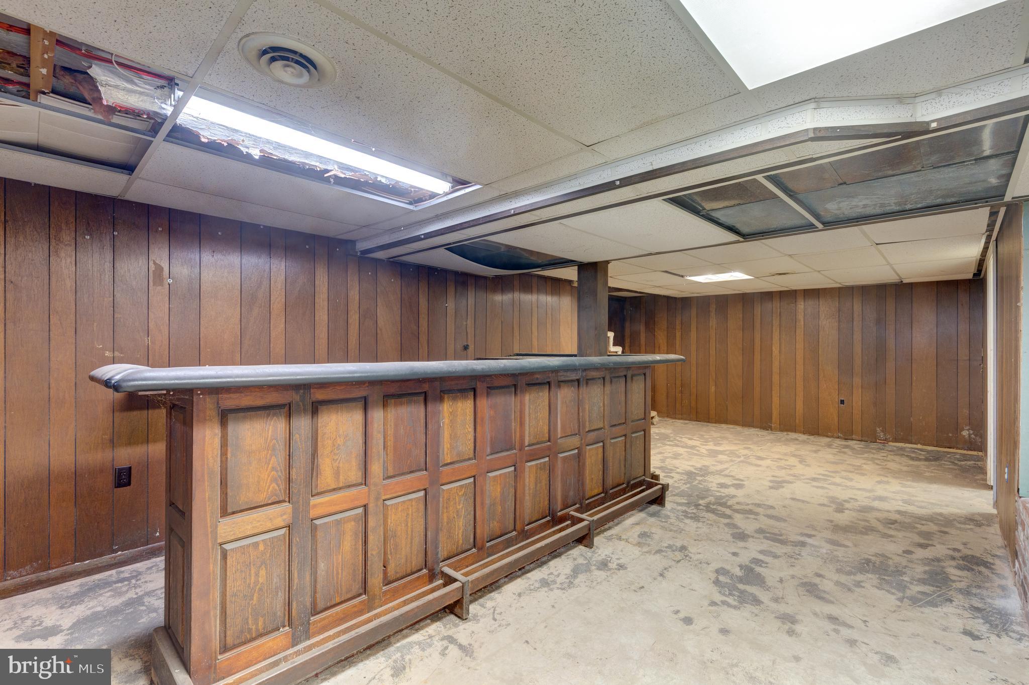 SPRINGFIELD ESTATES - Residential