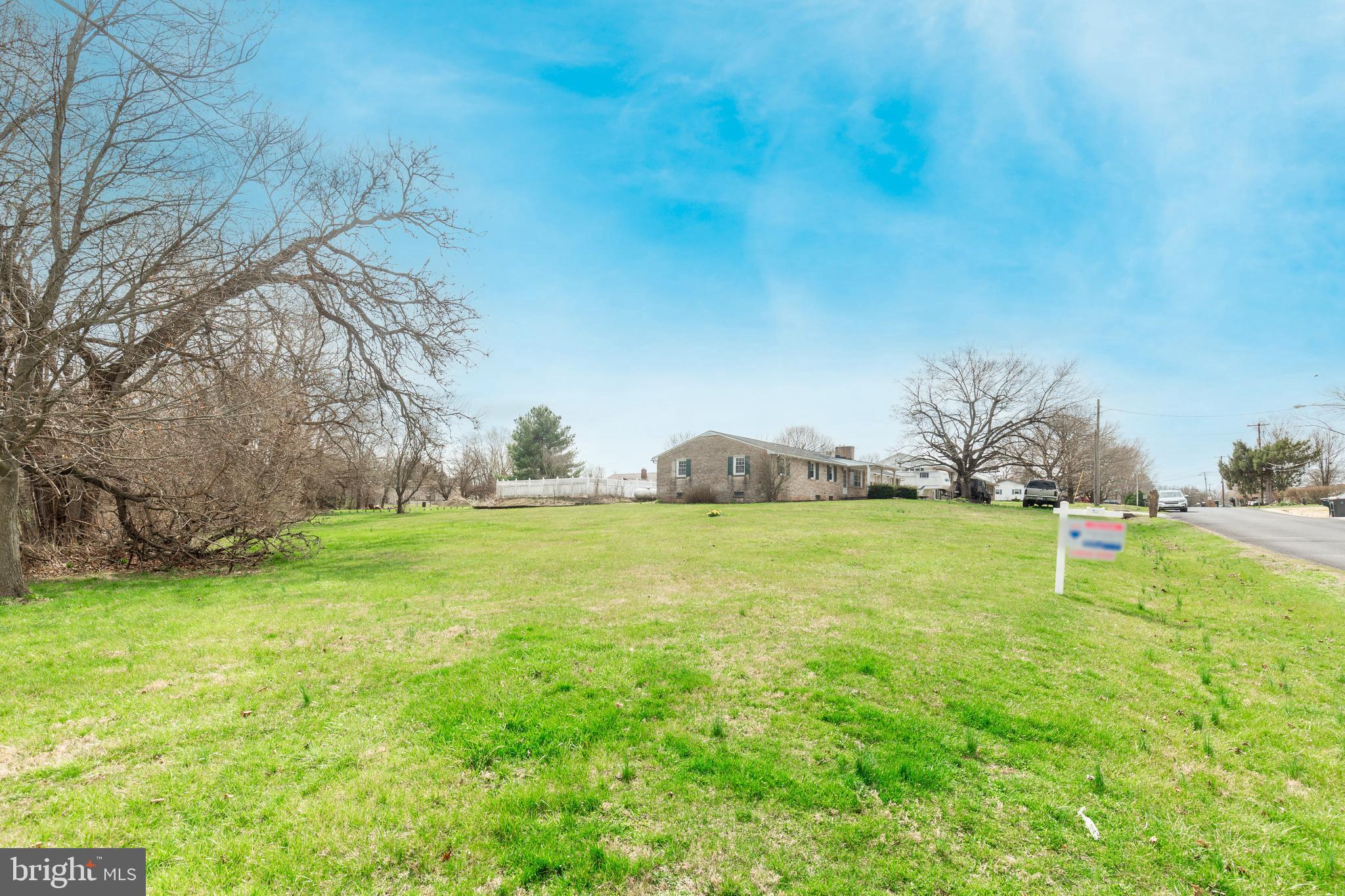 SPRINGFIELD ESTATES - Residential