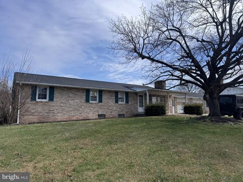 5 SUNSET DRIVE GETTYSBURG PA 17325