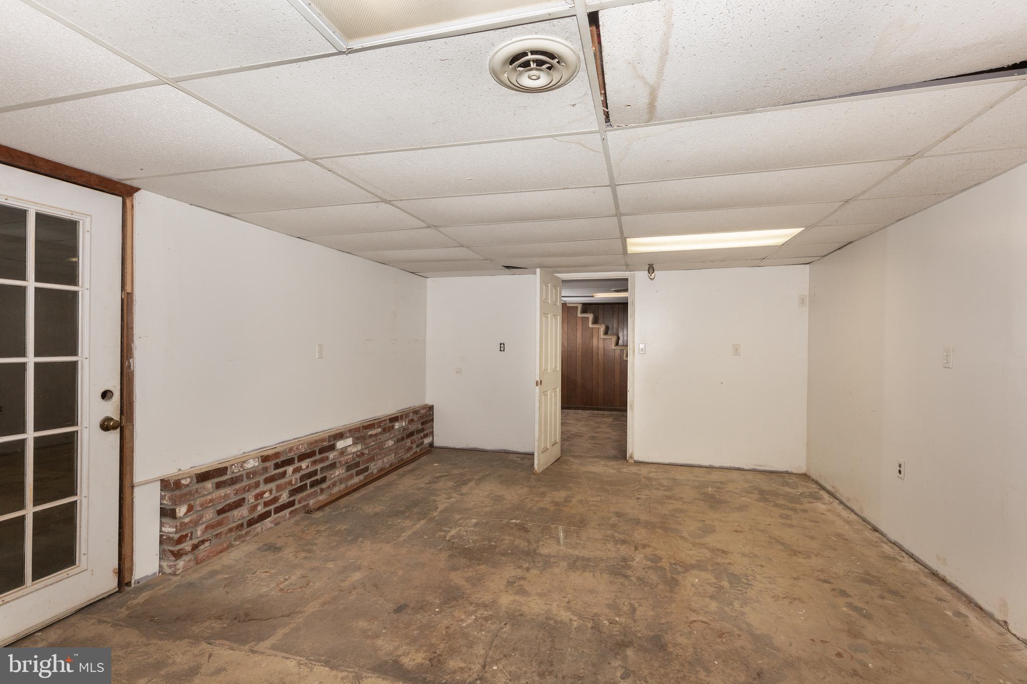 SPRINGFIELD ESTATES - Residential