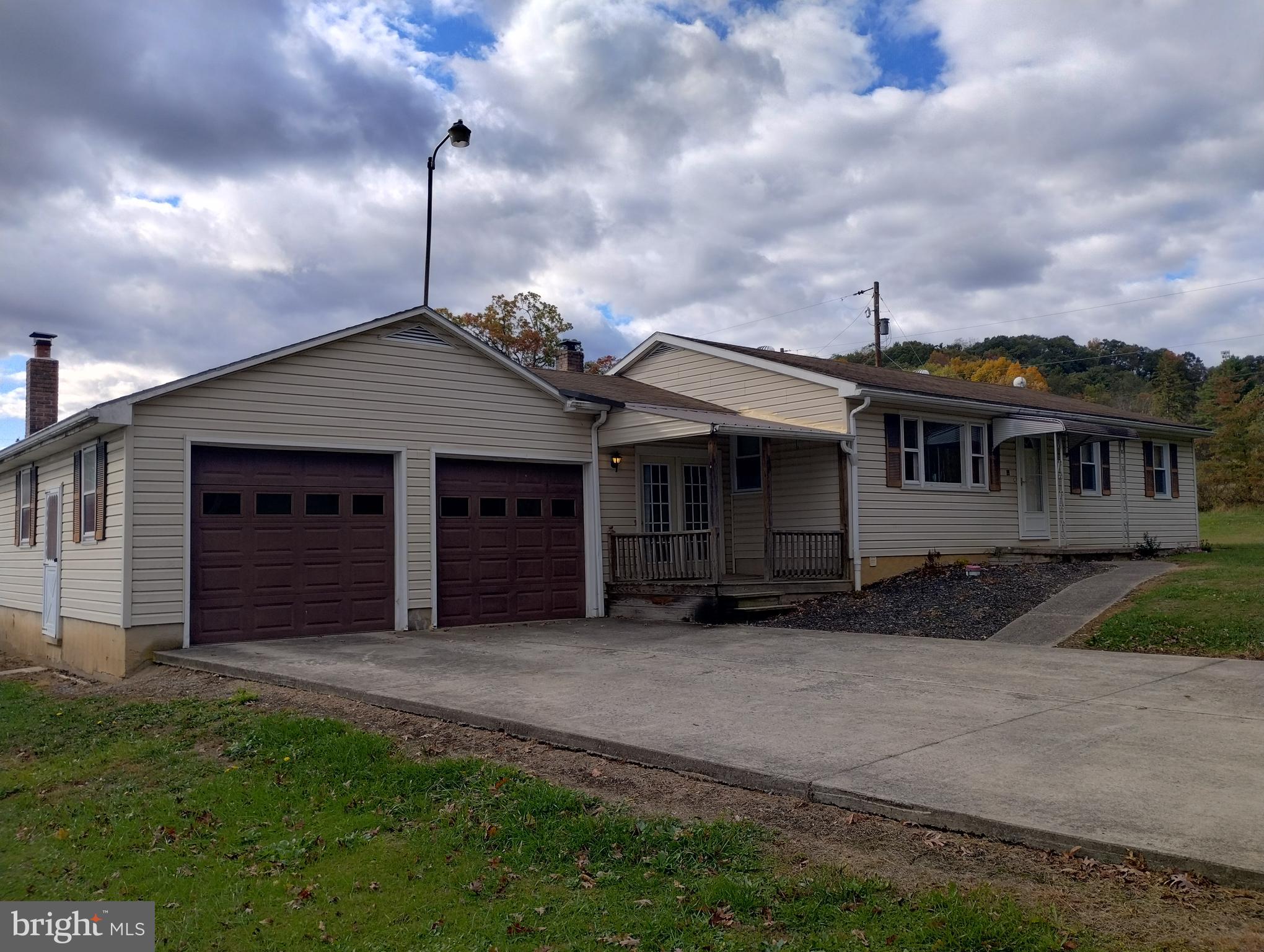 551 SMITH ROAD