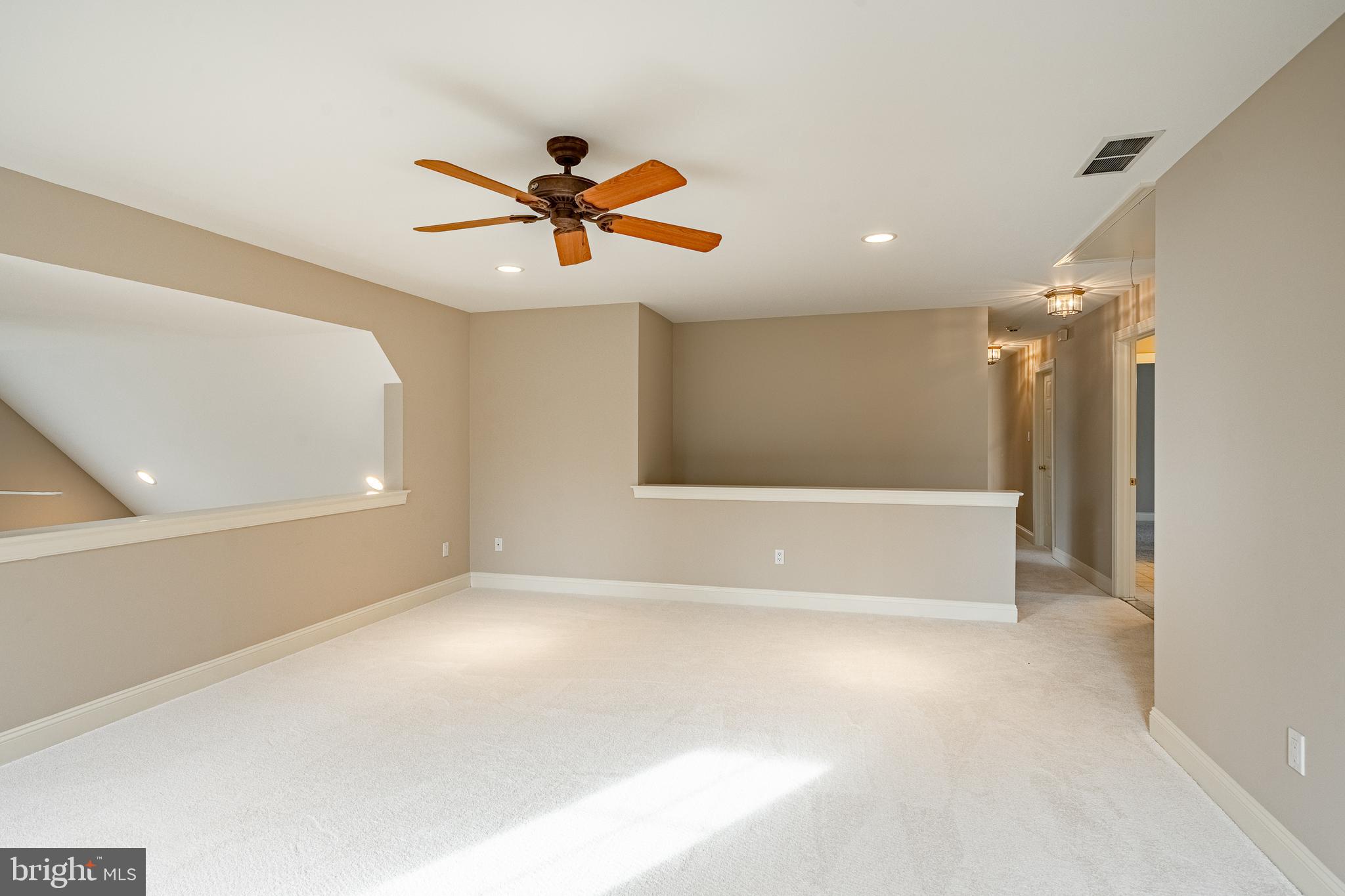 INDIAN SPRINGS - Residential