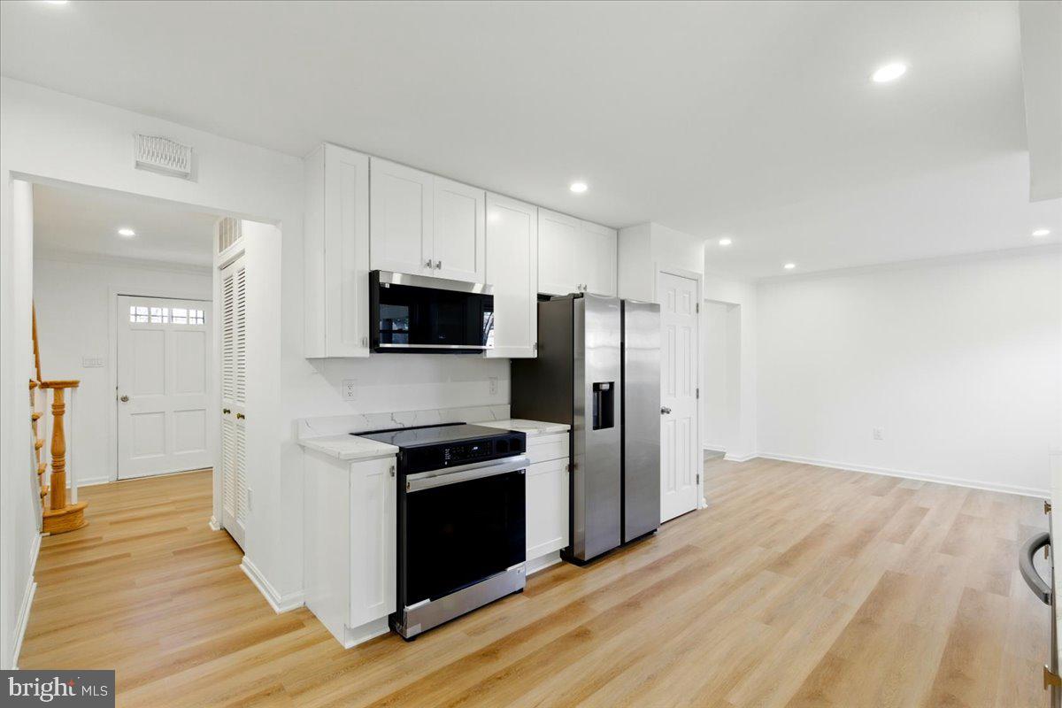 CAMELOT - Residential