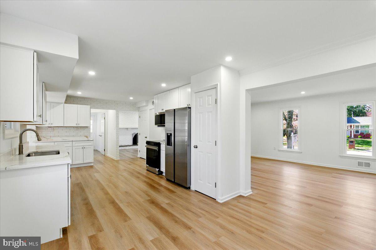 CAMELOT - Residential