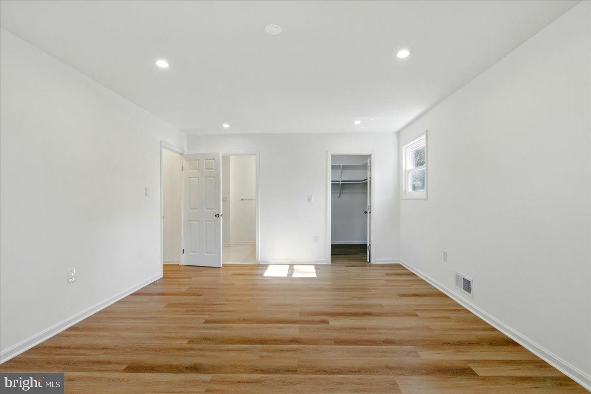 CAMELOT - Residential