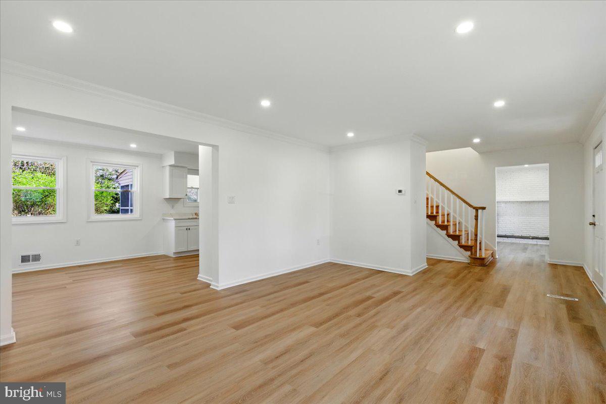 CAMELOT - Residential