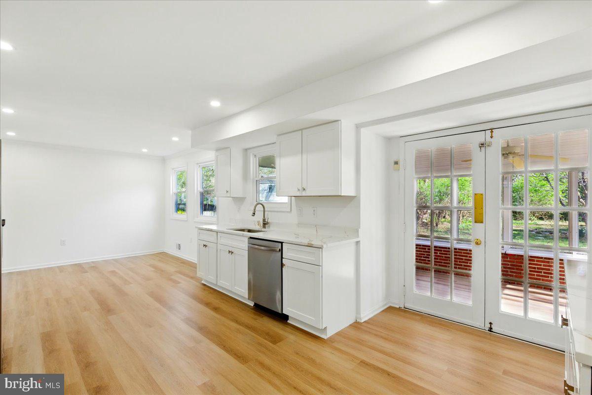 CAMELOT - Residential