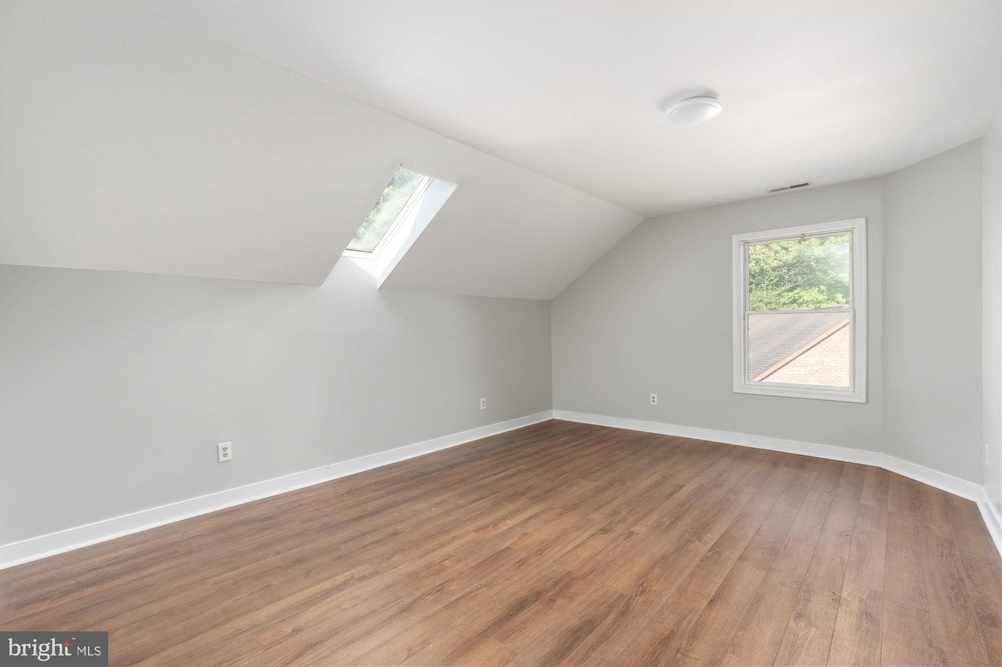 WINDWOOD COVES - Residential