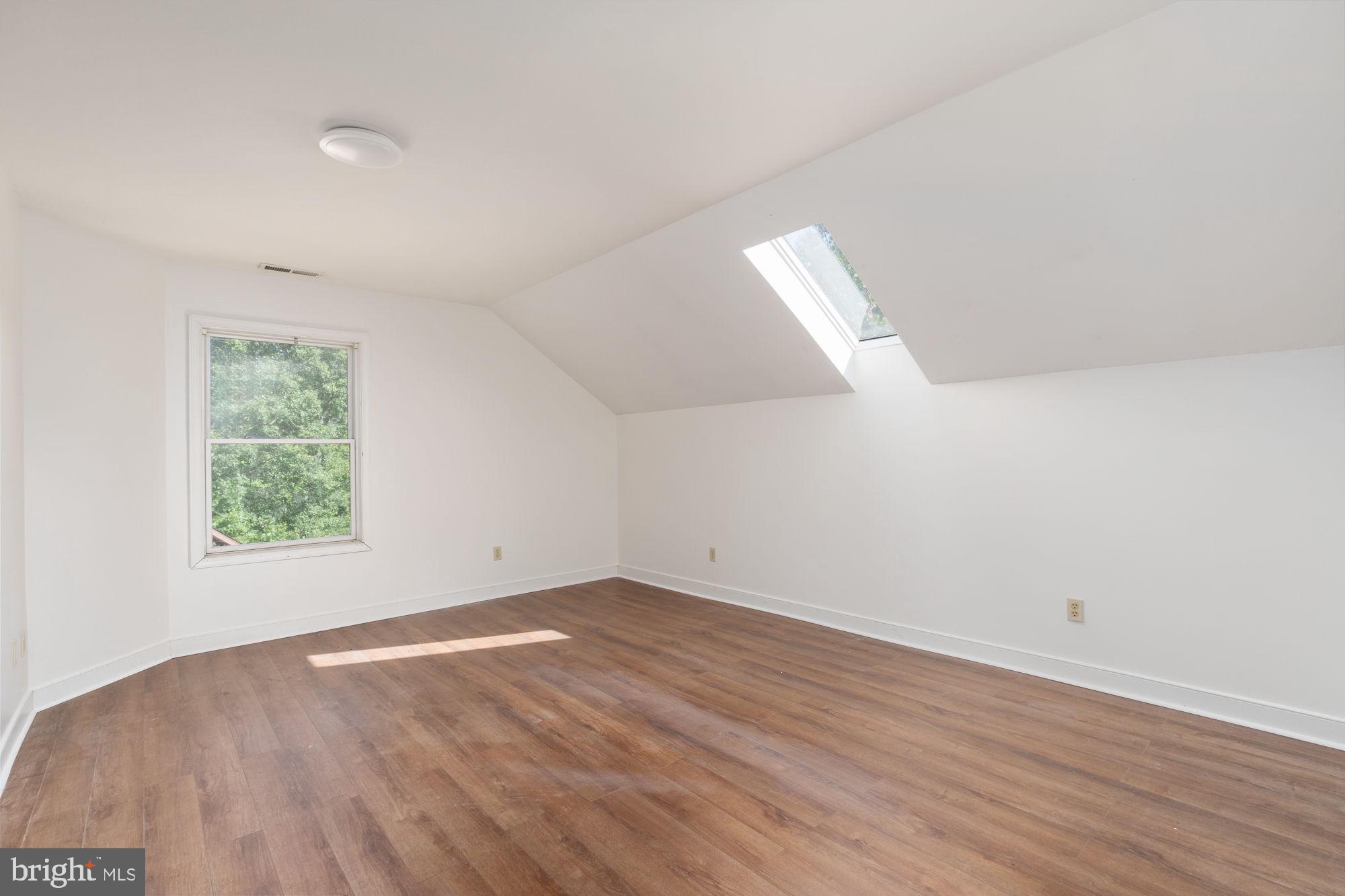 WINDWOOD COVES - Residential