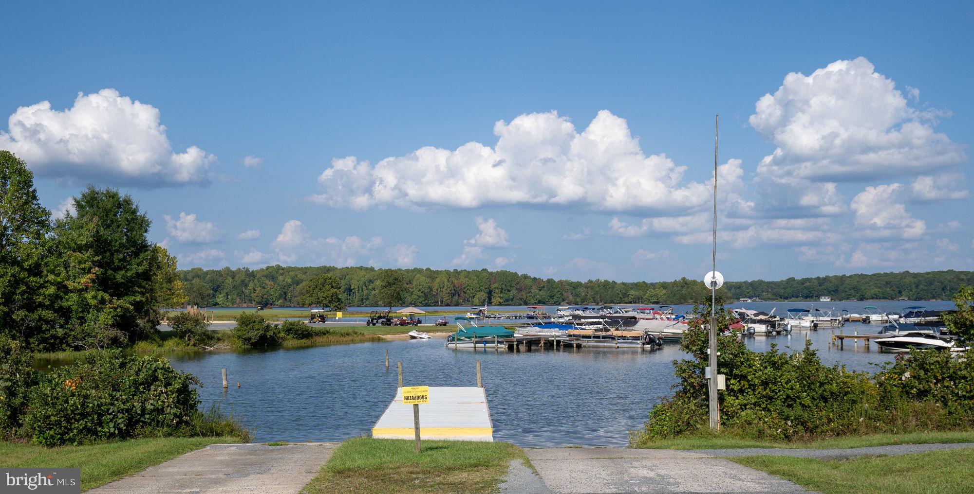 WINDWOOD COVES - Residential