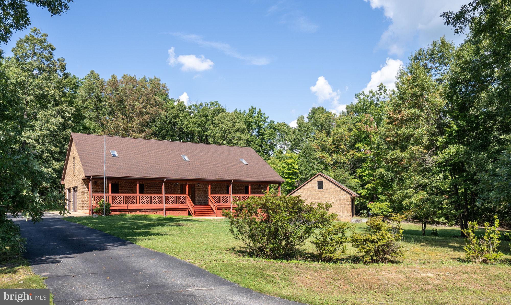 WINDWOOD COVES - Residential