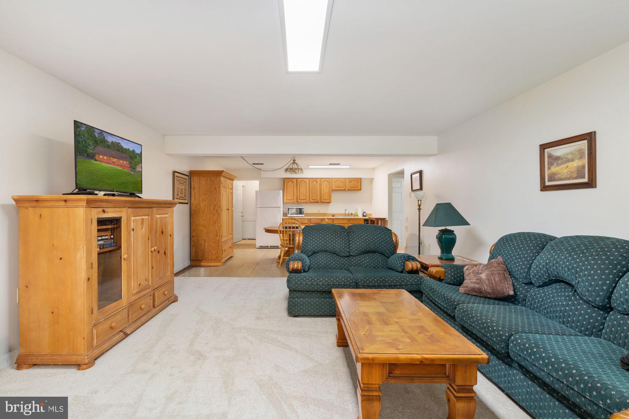 WINDWOOD COVES - Residential