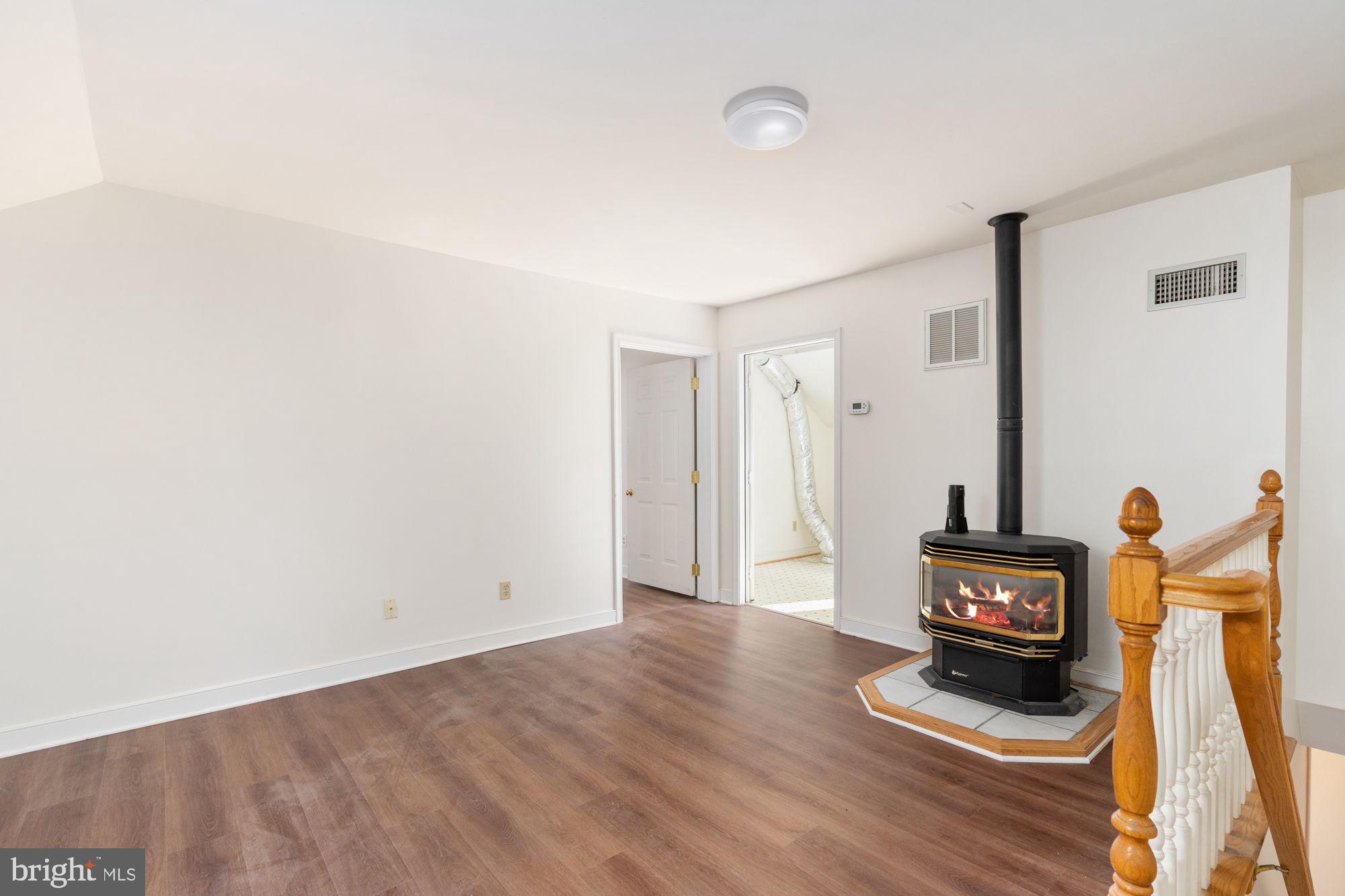 WINDWOOD COVES - Residential