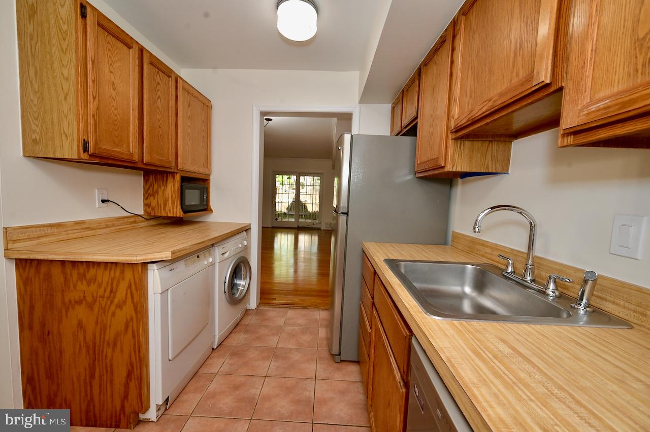 862 AZALEA DRIVE 20-862