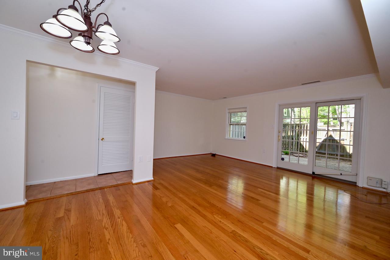 862 AZALEA DRIVE 20-862