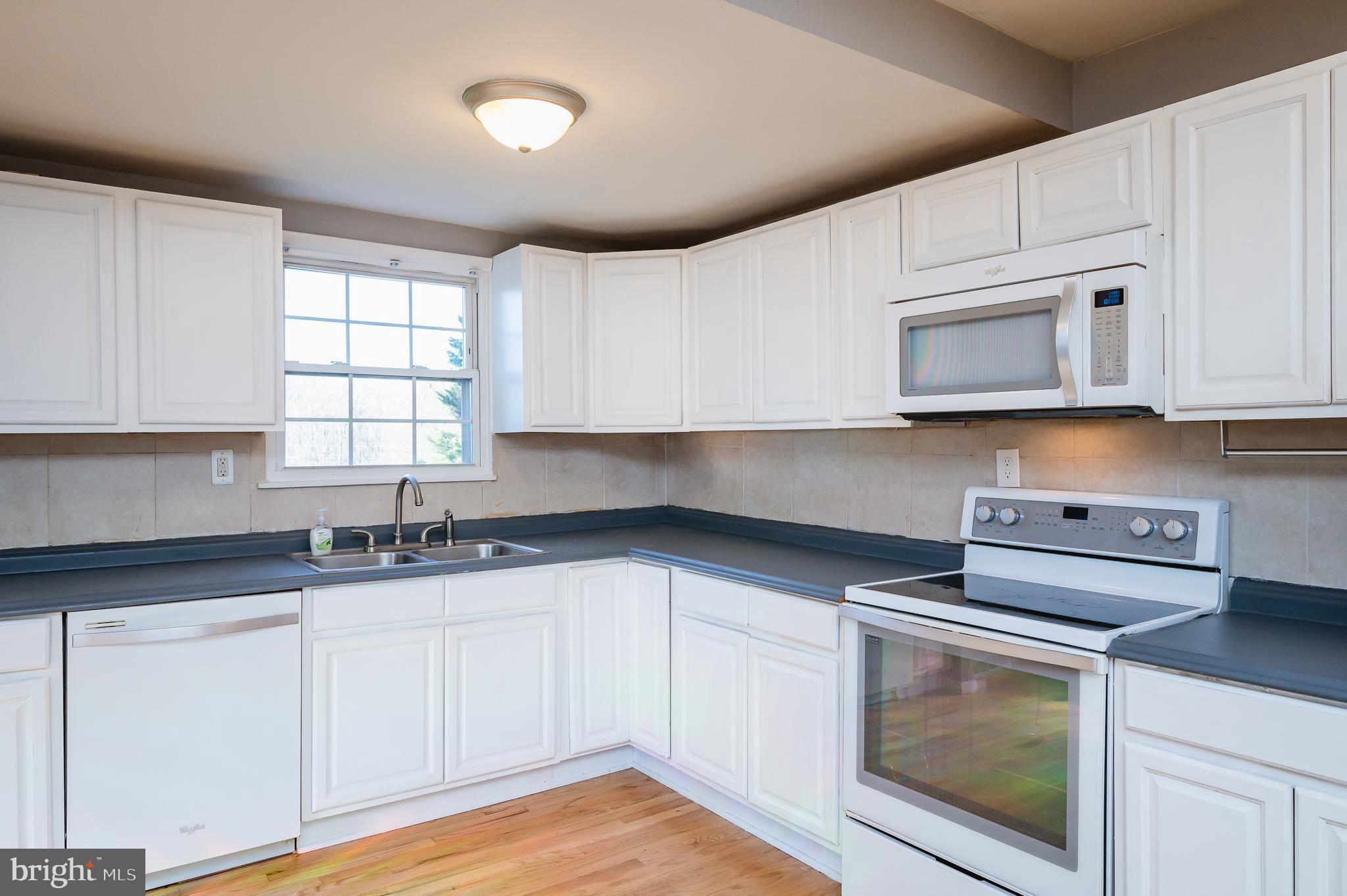 NORTHAMPTON - Residential