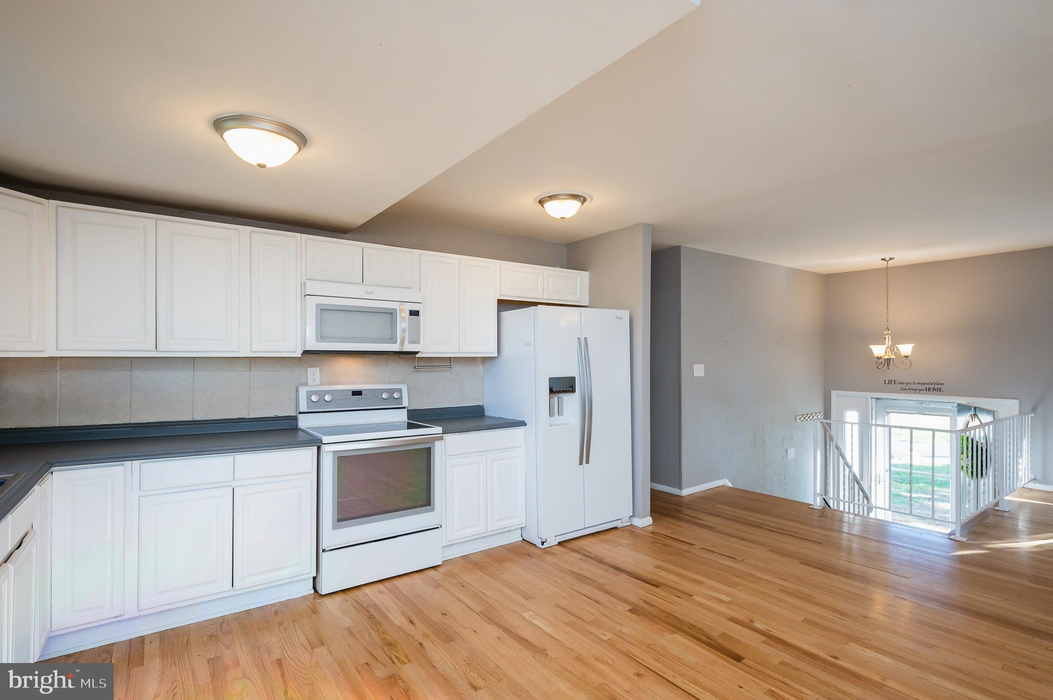 NORTHAMPTON - Residential