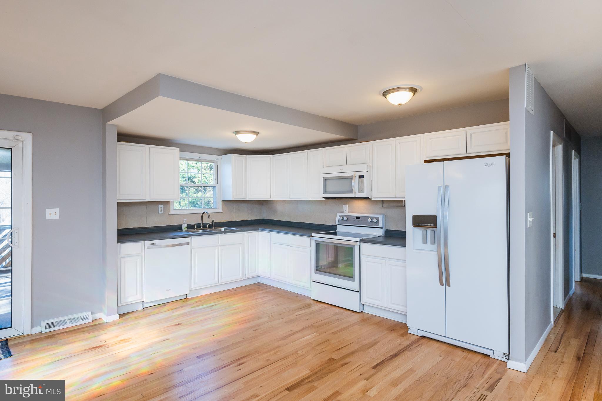 NORTHAMPTON - Residential