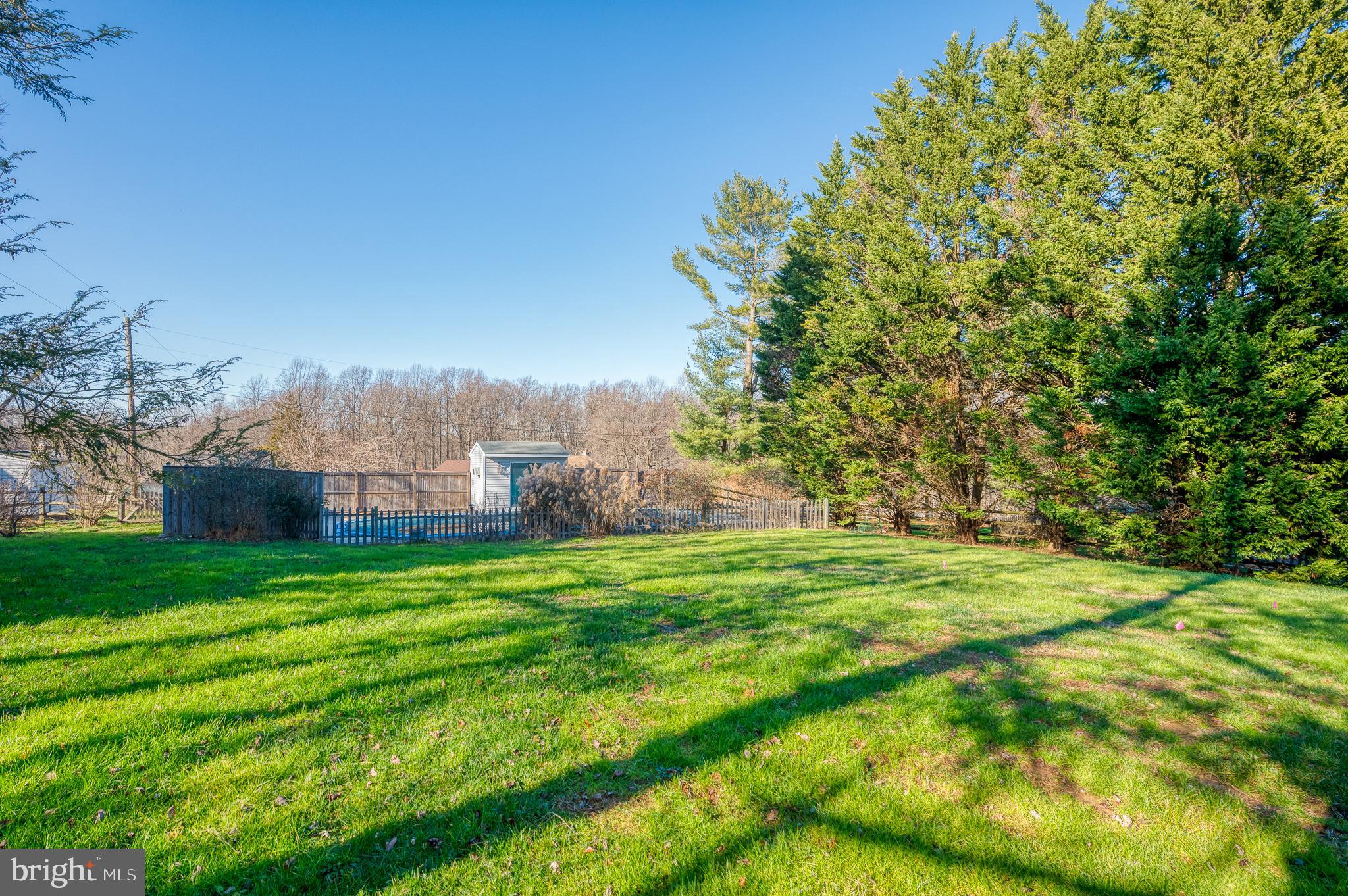 NORTHAMPTON - Residential