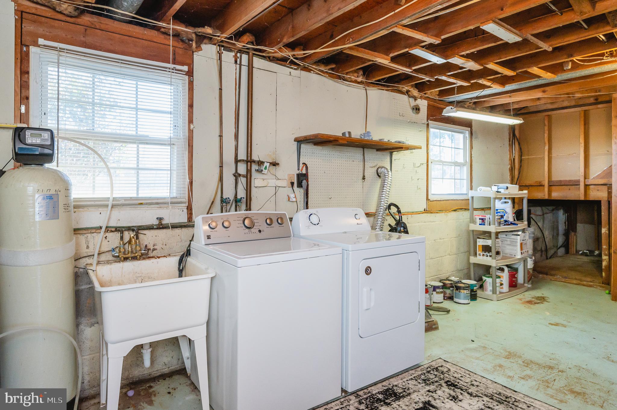 NORTHAMPTON - Residential