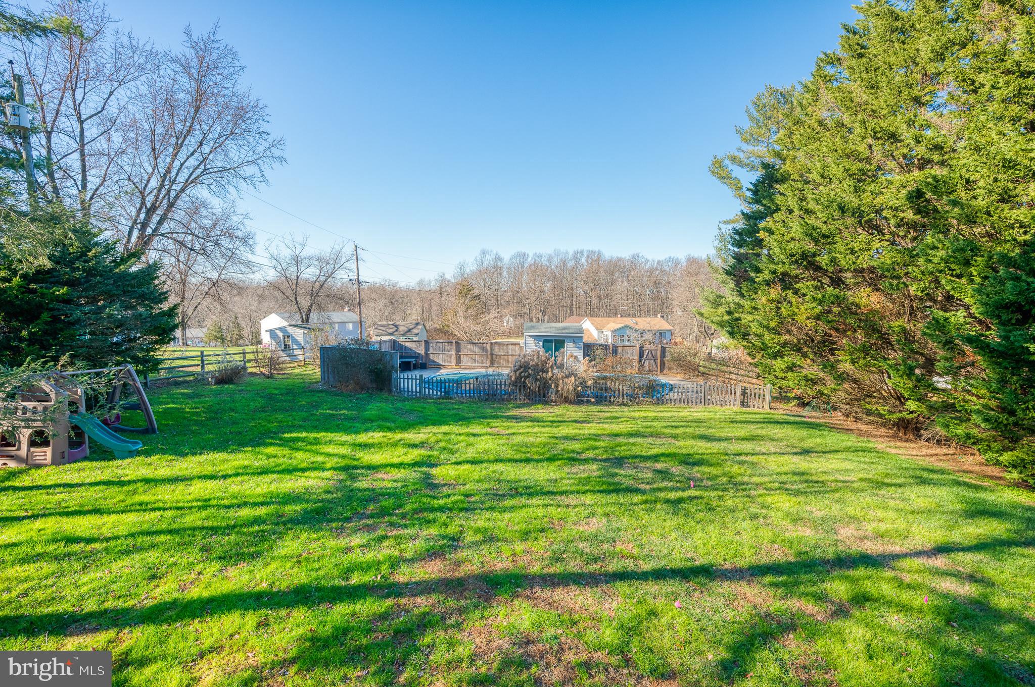 NORTHAMPTON - Residential