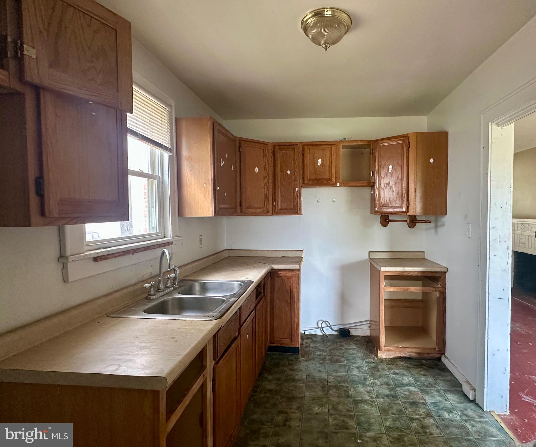 NORTH END - Residential