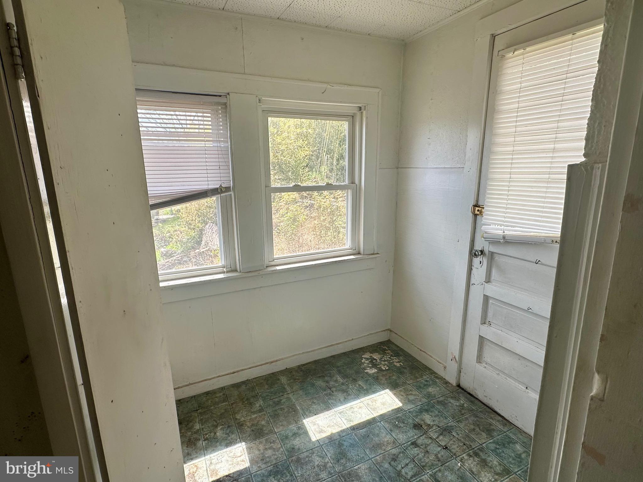 NORTH END - Residential