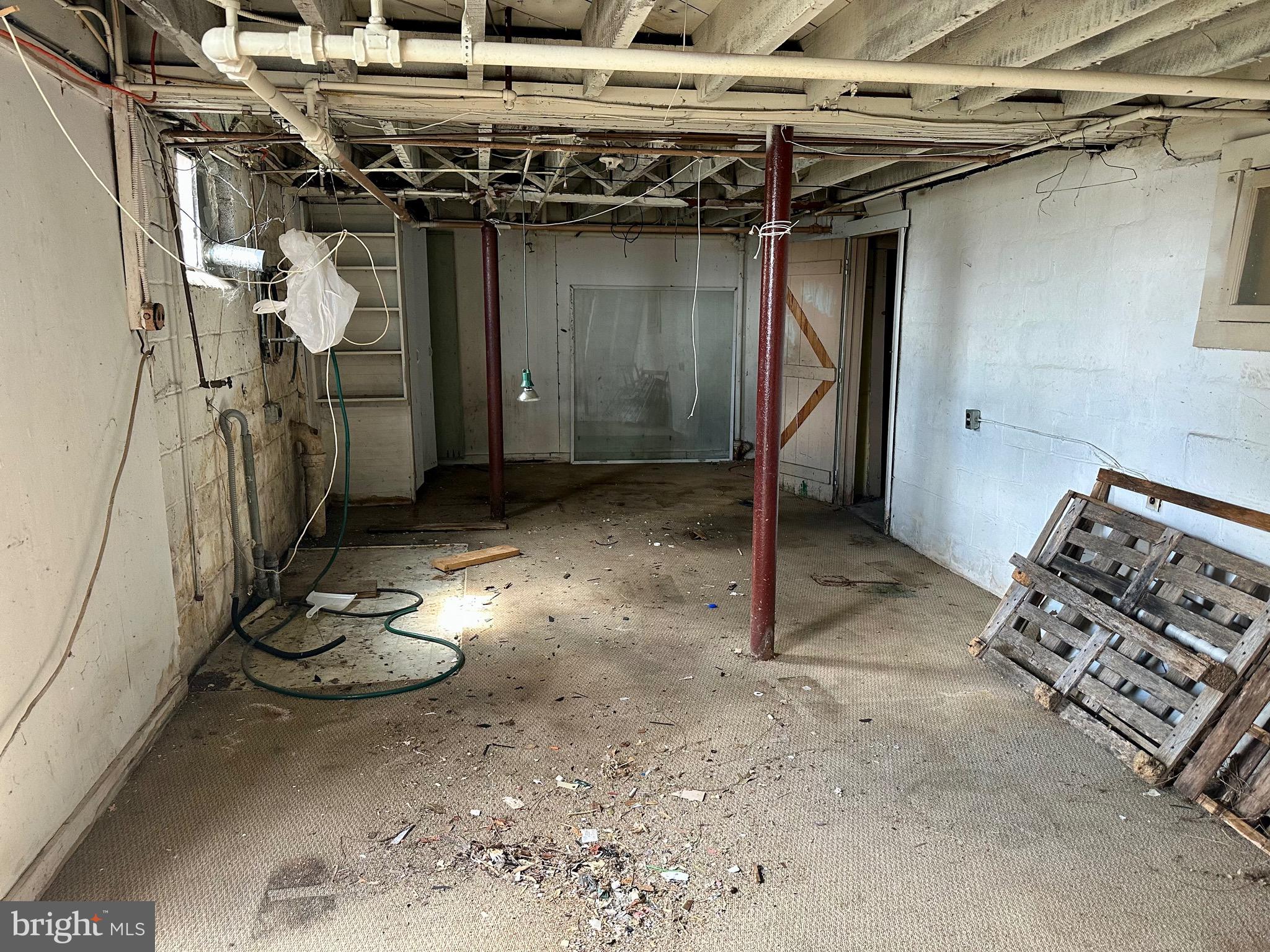 NORTH END - Residential