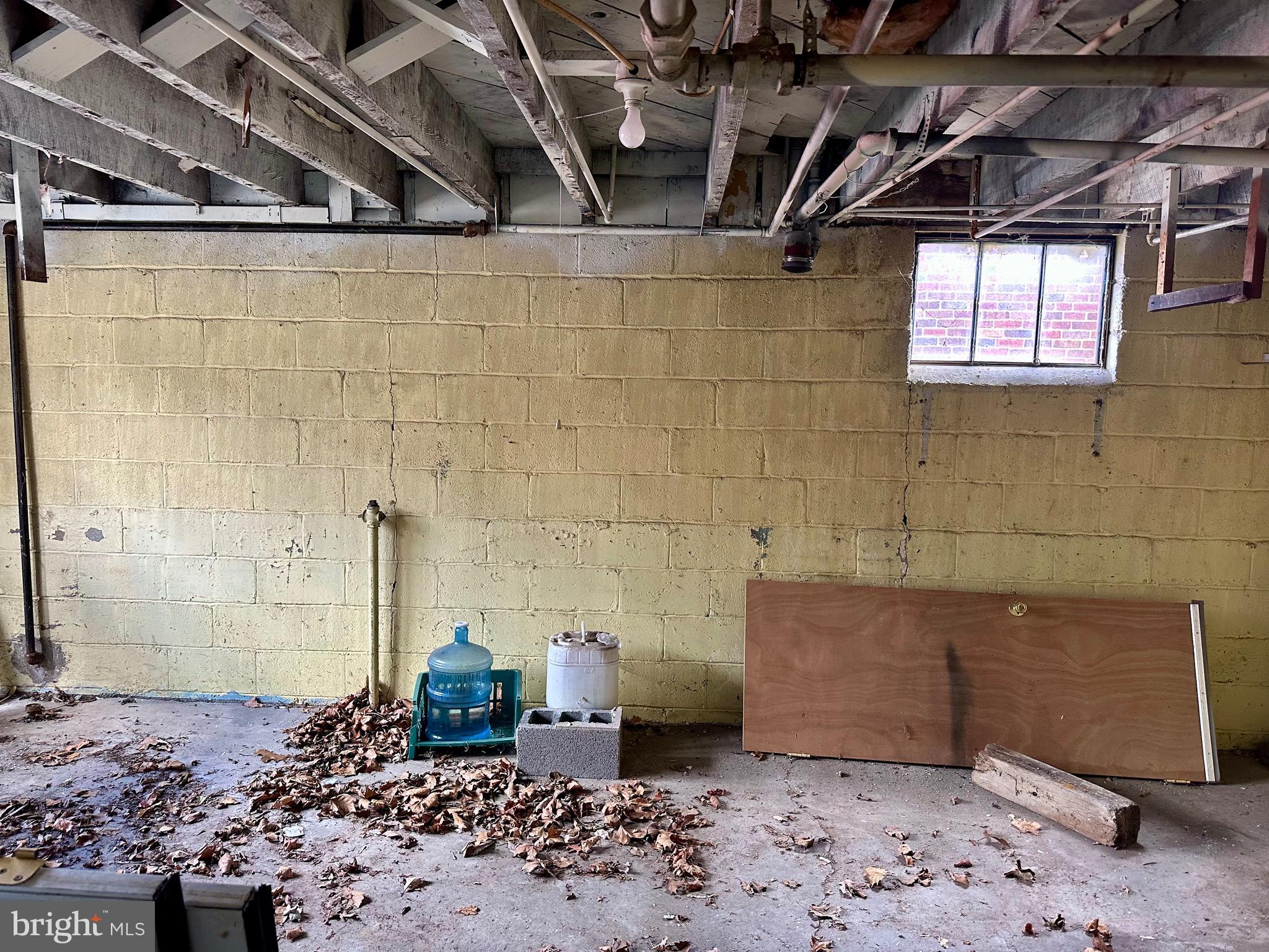 NORTH END - Residential