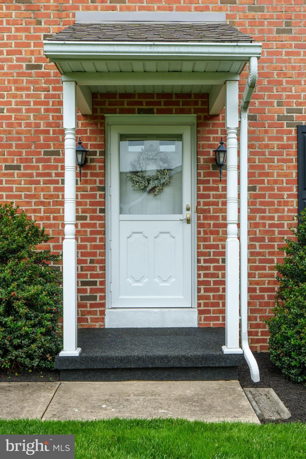 Photo of 25 Pennridge Avenue, Mountville, PA 17554 (MLS # PALA2049864)