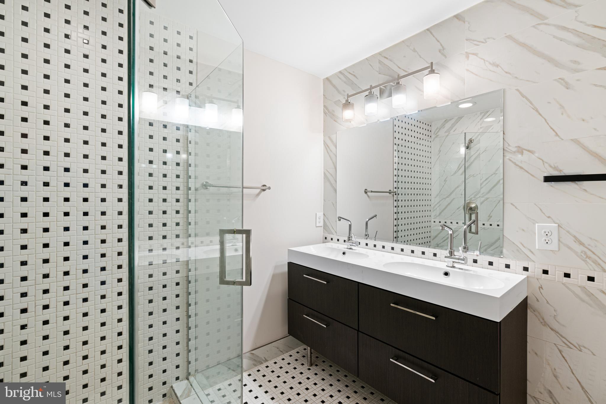 FRANCISVILLE - Residential