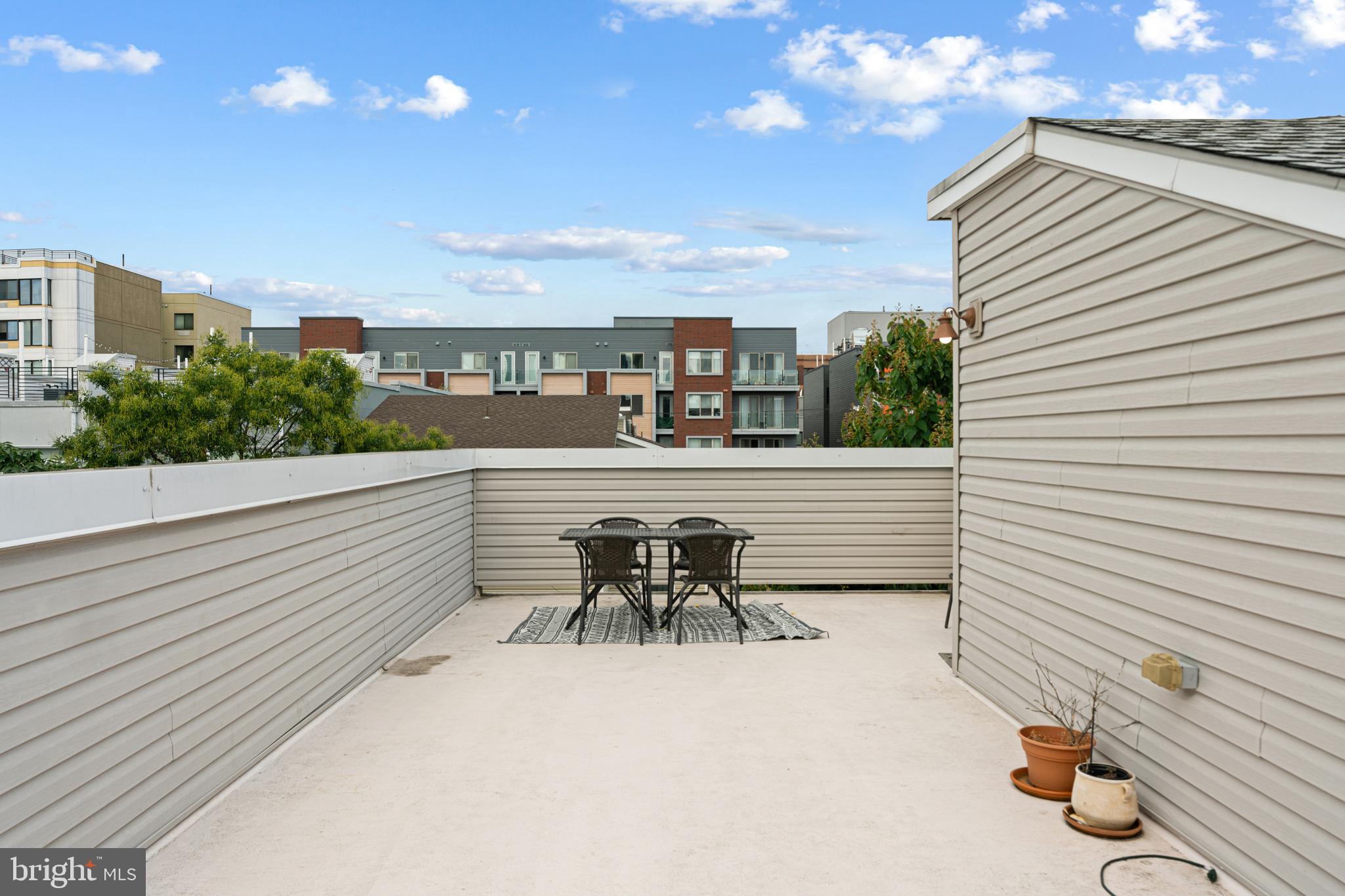 FRANCISVILLE - Residential