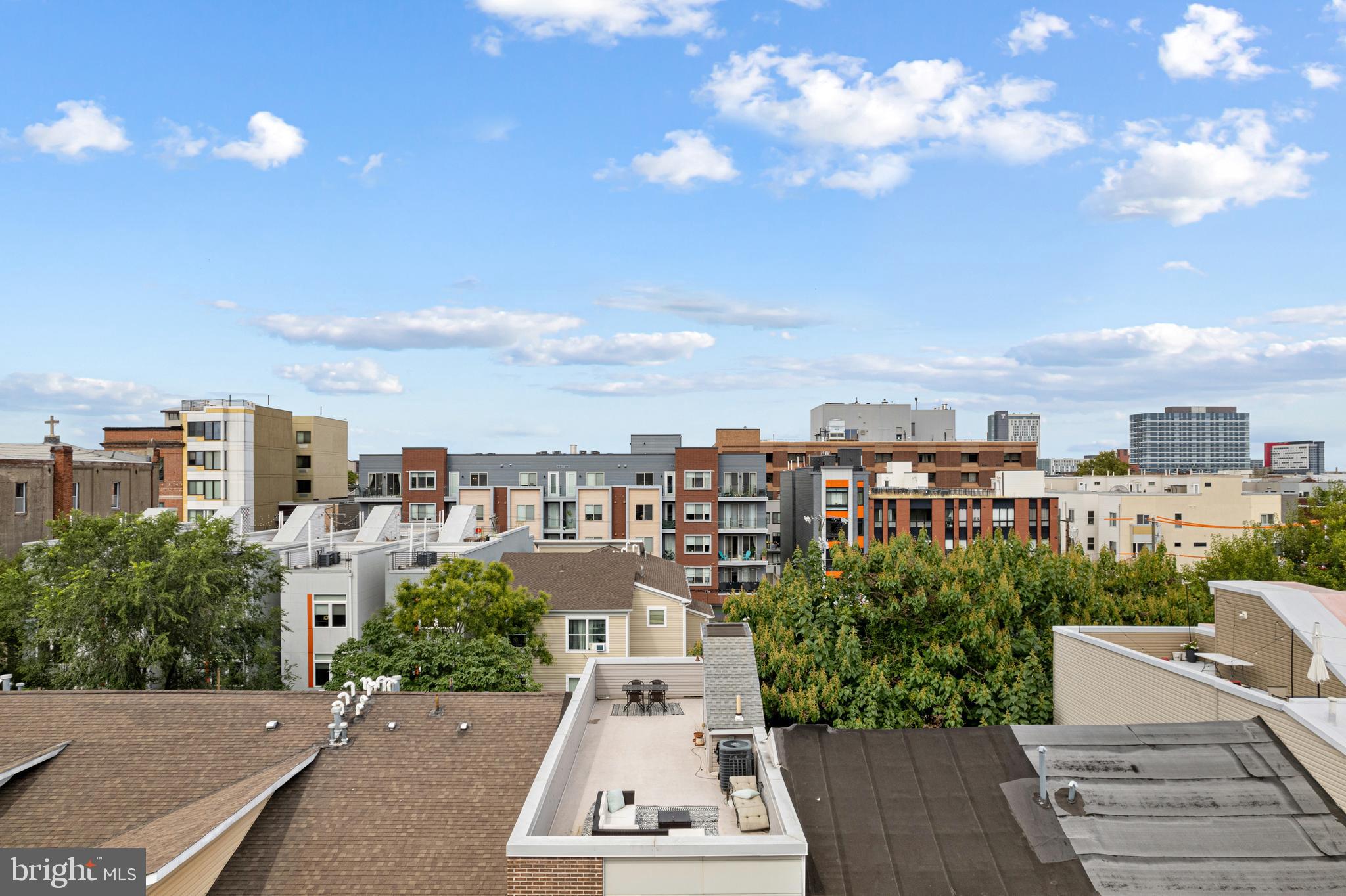 FRANCISVILLE - Residential