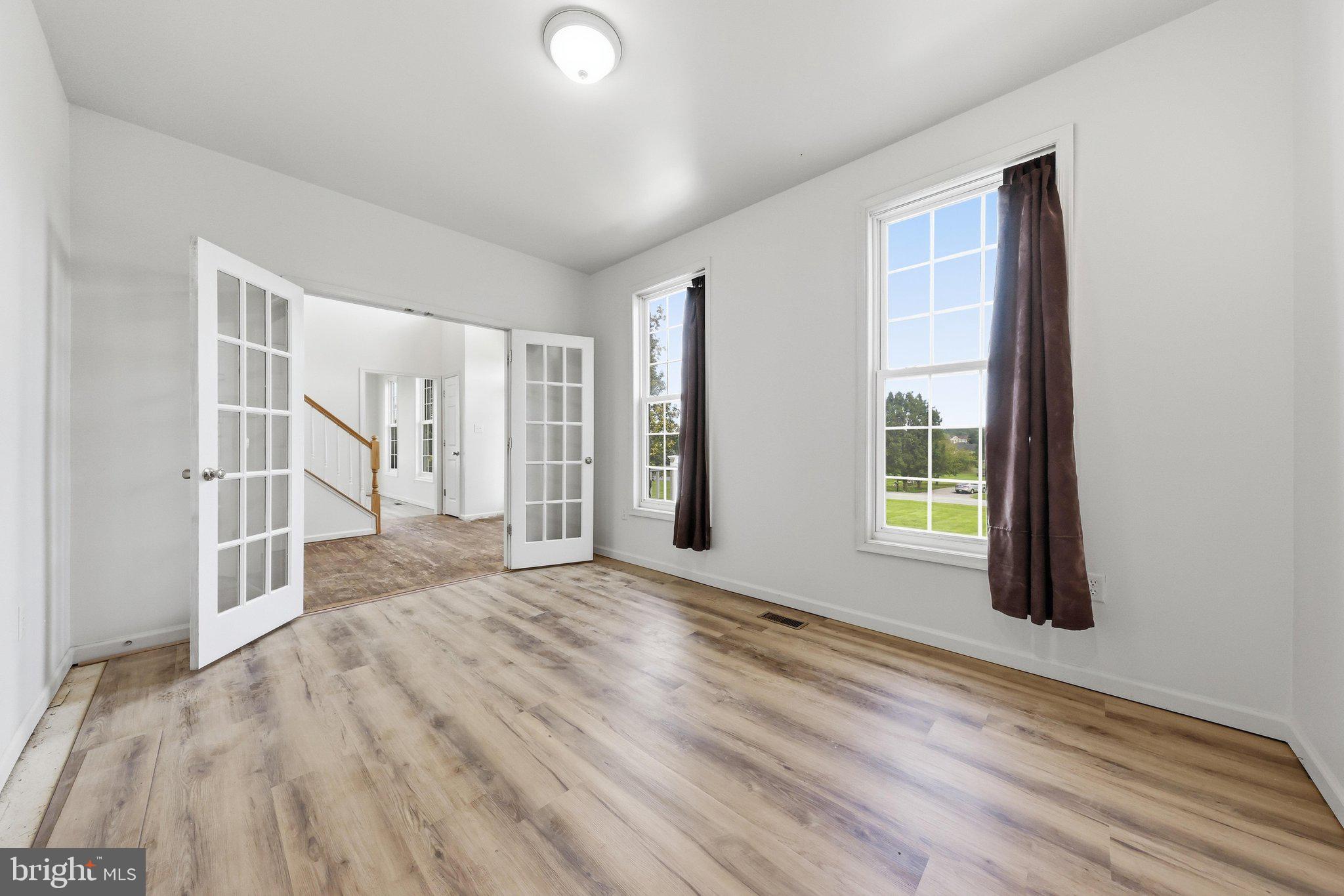 348 DORCHESTER DRIVE
