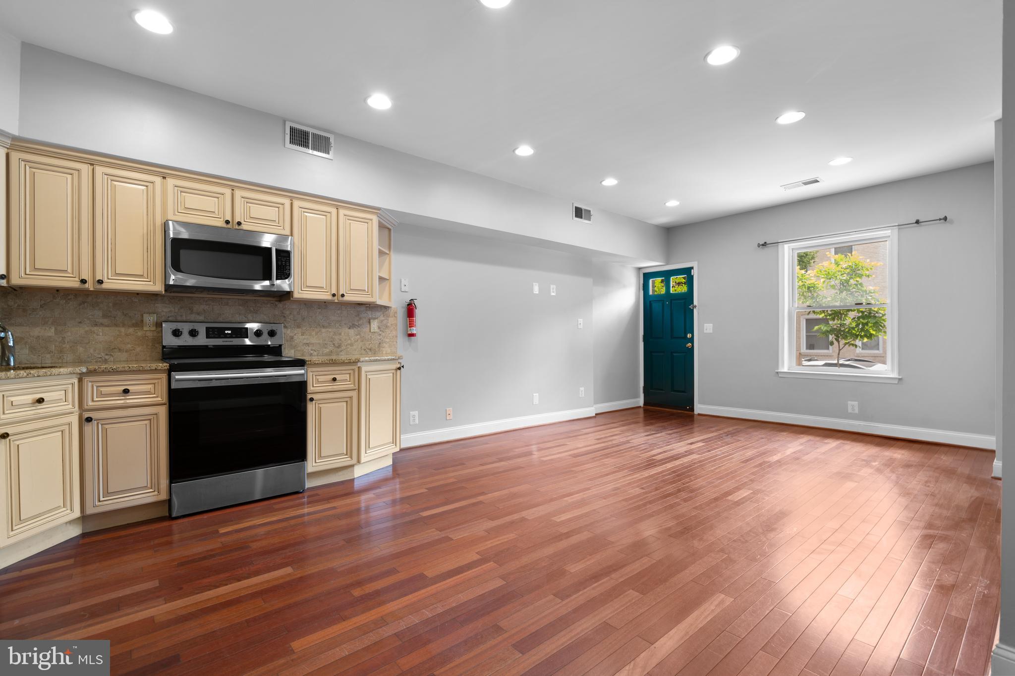 OLD CITY #2 - Residential Lease