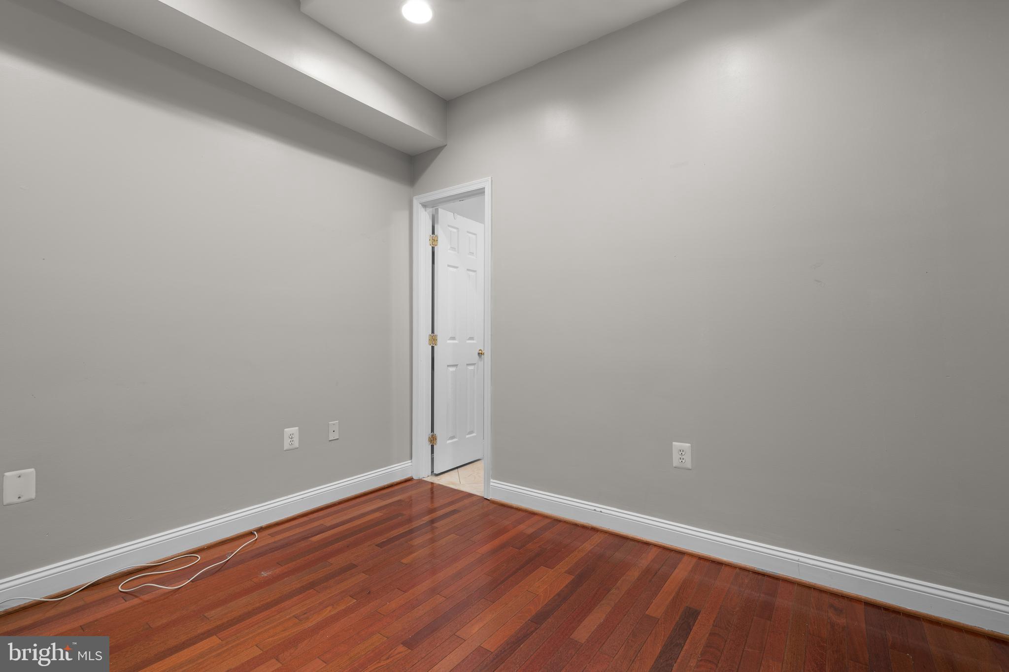 OLD CITY #2 - Residential Lease