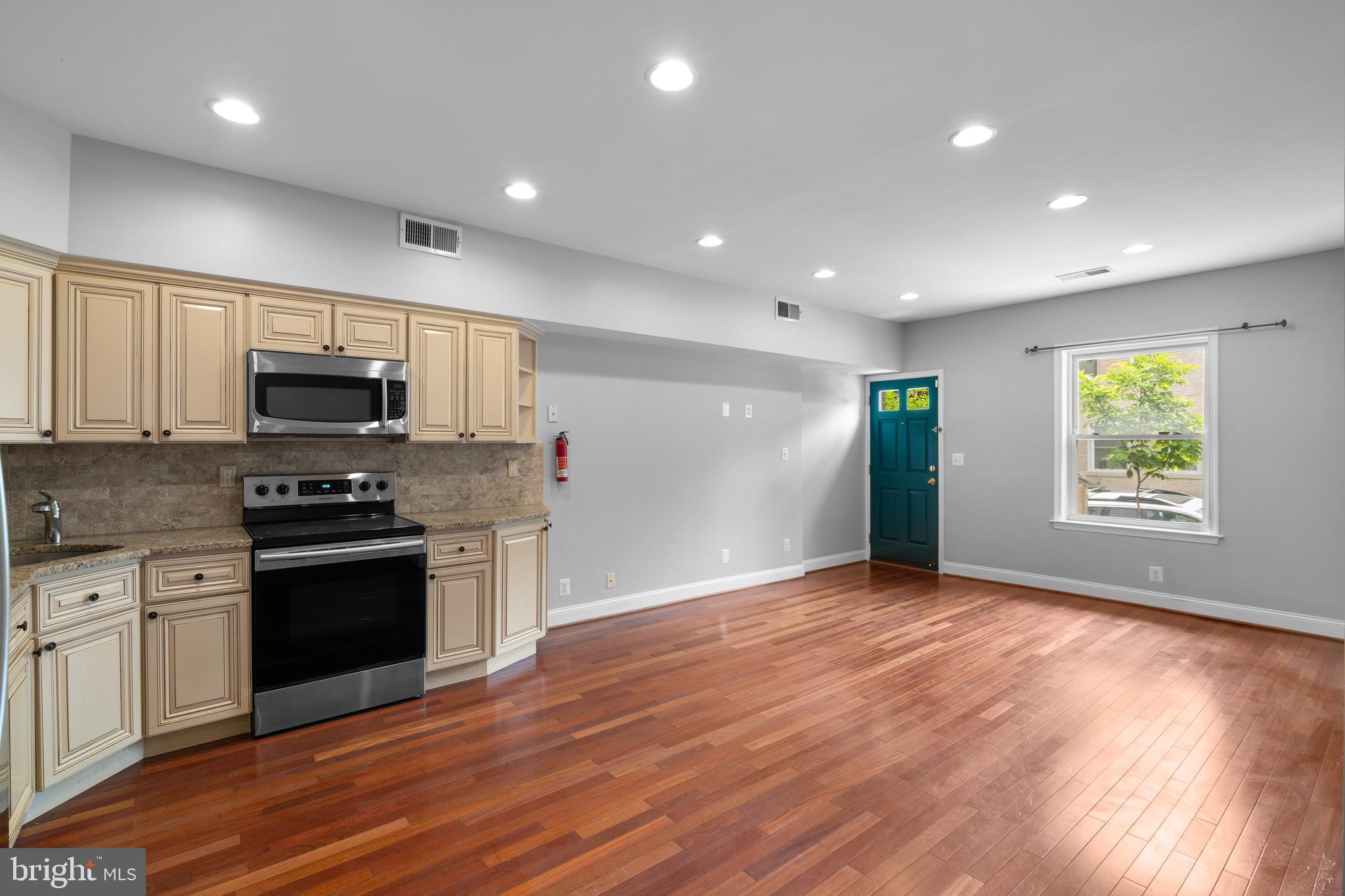 OLD CITY #2 - Residential Lease